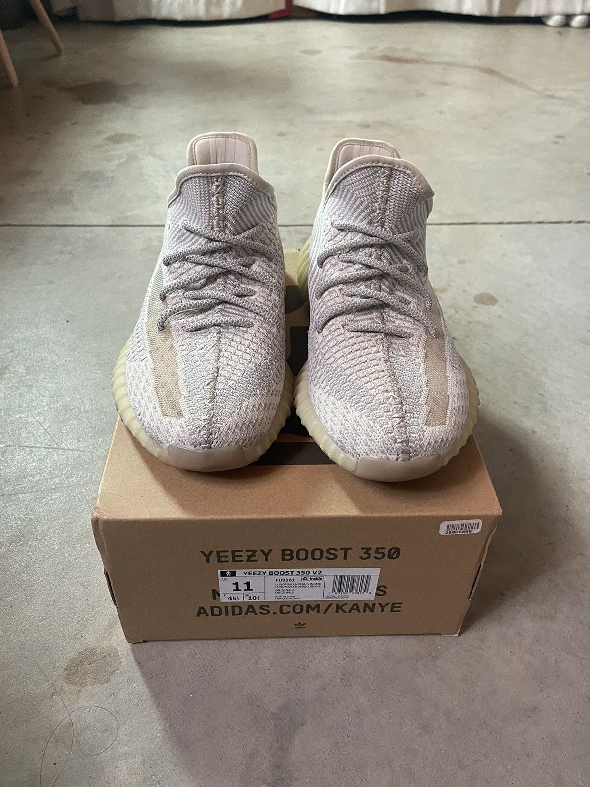yeezy lundmark non reflective