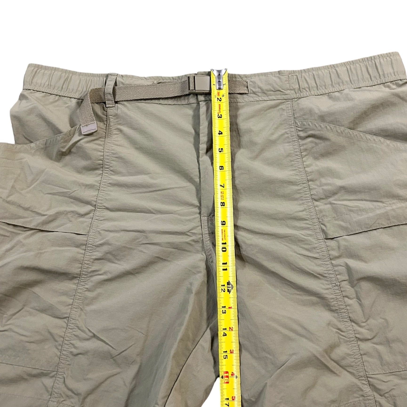 Eddie Bauer Eddie Bauer Shorts Mens 2XL Green Chino Cargo Pockets Belted Shirt? Size US 39 - 5 Thumbnail
