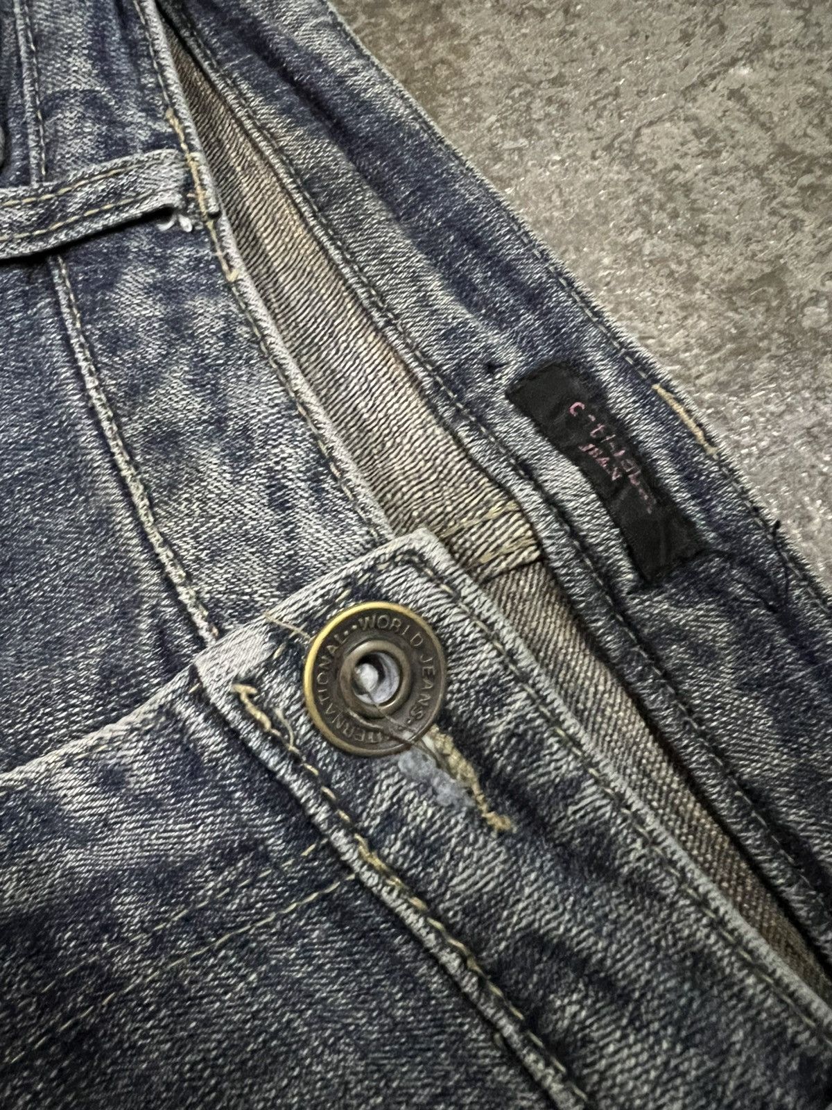 If Six Was Nine 💥Flare💥Anti Label Light Wash Jean Size US 32 / EU 48 - 11 Thumbnail