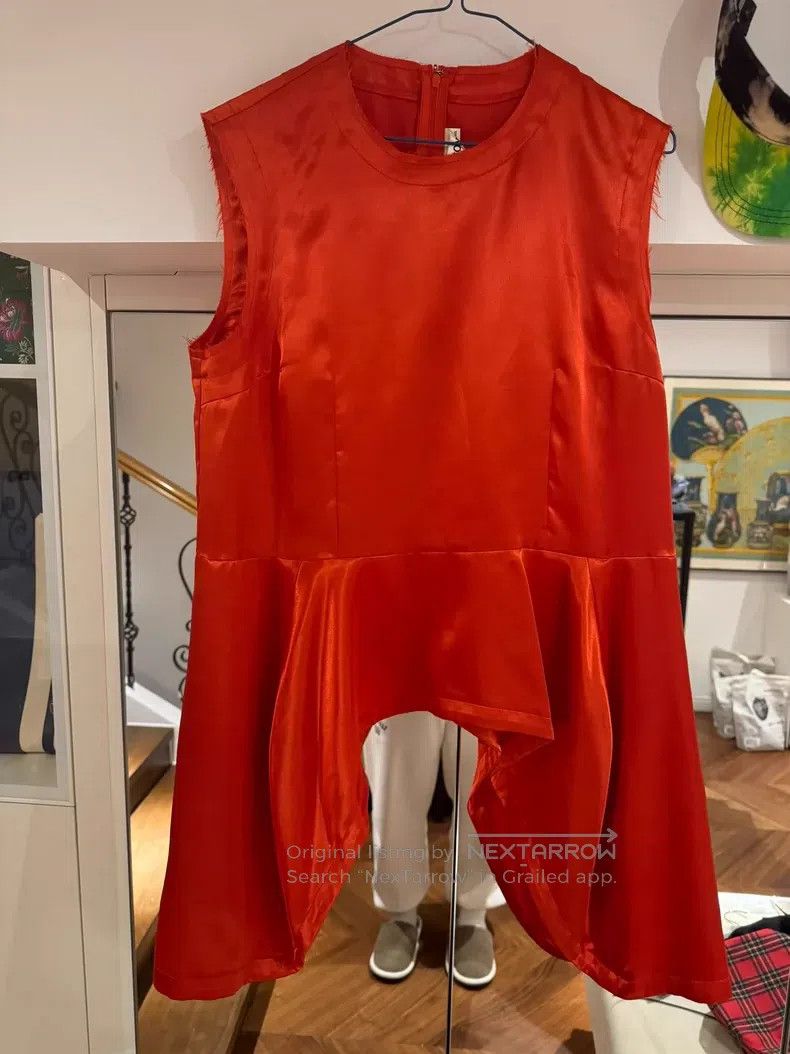 Comme des Garcons Comme des Garcons Red size L silk-like sleeveless top Size L / US 10 / IT 46 - 1 Thumbnail