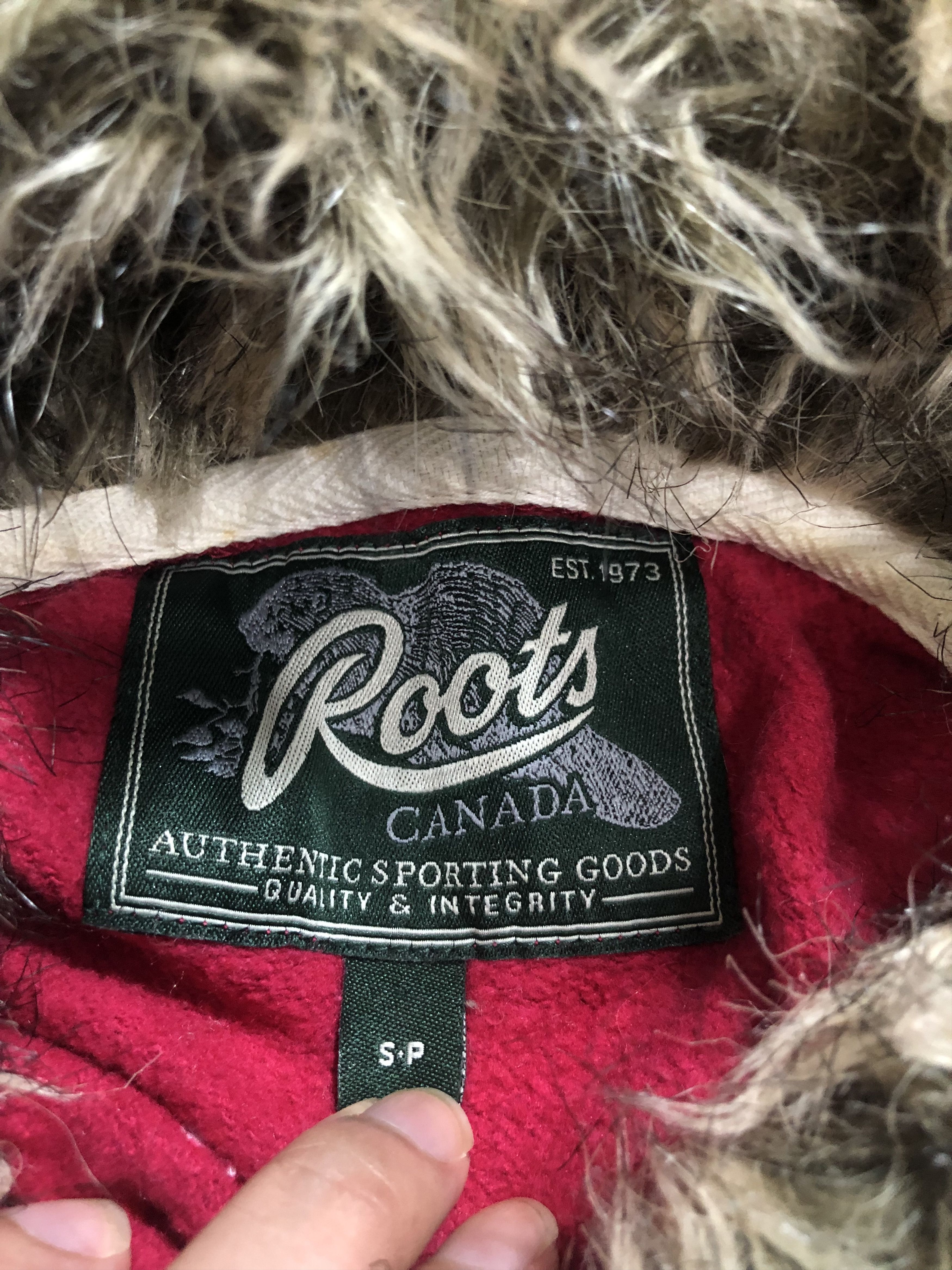 Japanese Brand × Vintage Crazy Canada Roots Faux Fur Hoodie Size US S / EU 44-46 / 1 - 4 Thumbnail