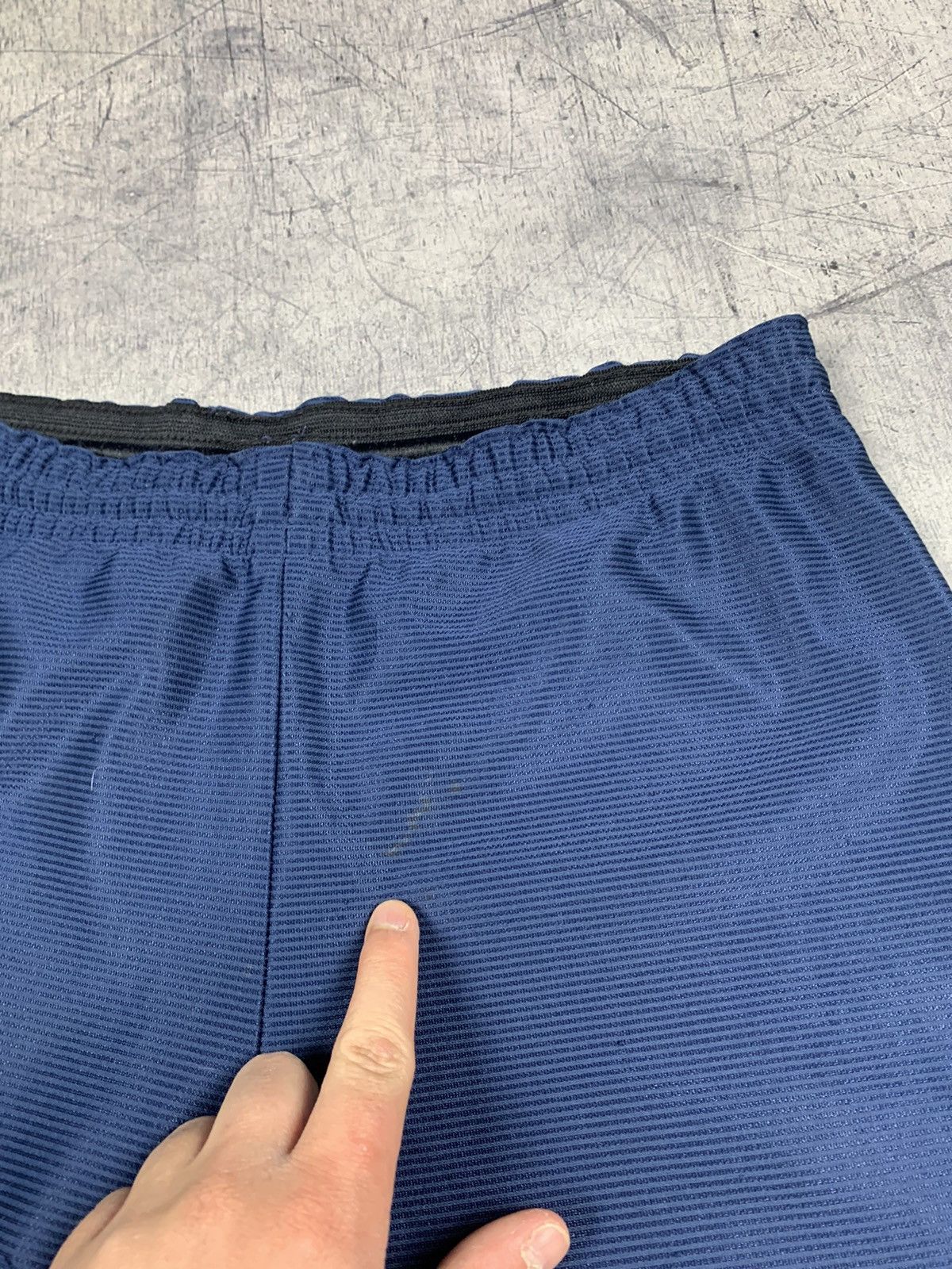 Nike Vintage Nike Soccer Football Shorts XXS Size 90’s Size US 28 / EU 44 - 9 Thumbnail