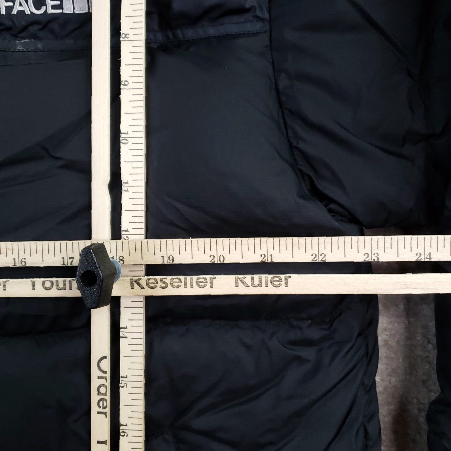 The North Face VINTAGE The North Face Jacket Mens L Black Down Puffer Full Zip 700 Fill Insulated Quilted Outdoor Hiking Winter Casual Travel Shirts? Size US L / EU 52-54 / 3 - 3 Thumbnail