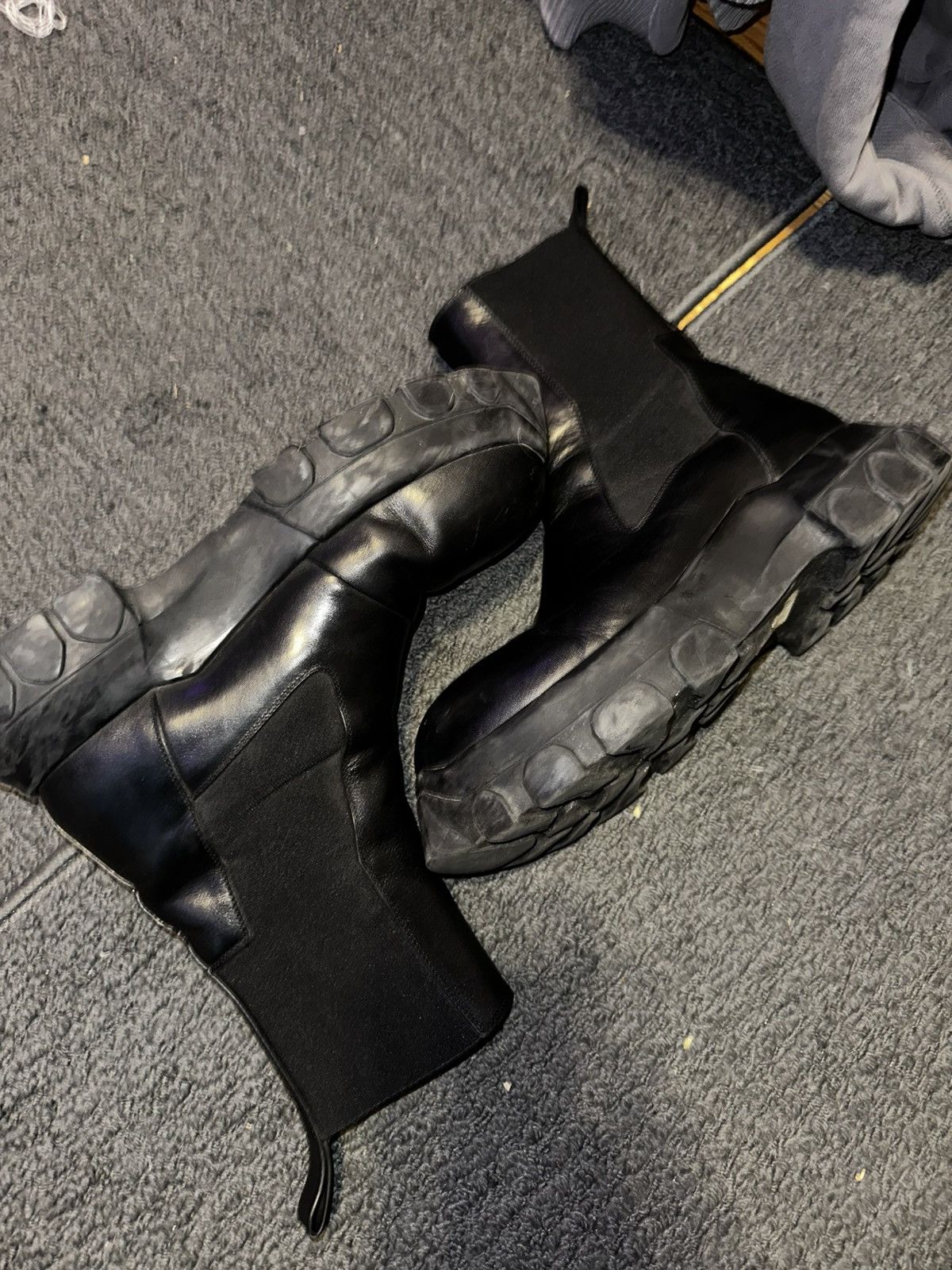 Rick Owens Rick Owens Tractor Boots Size US 10 / EU 43 - 2 Thumbnail