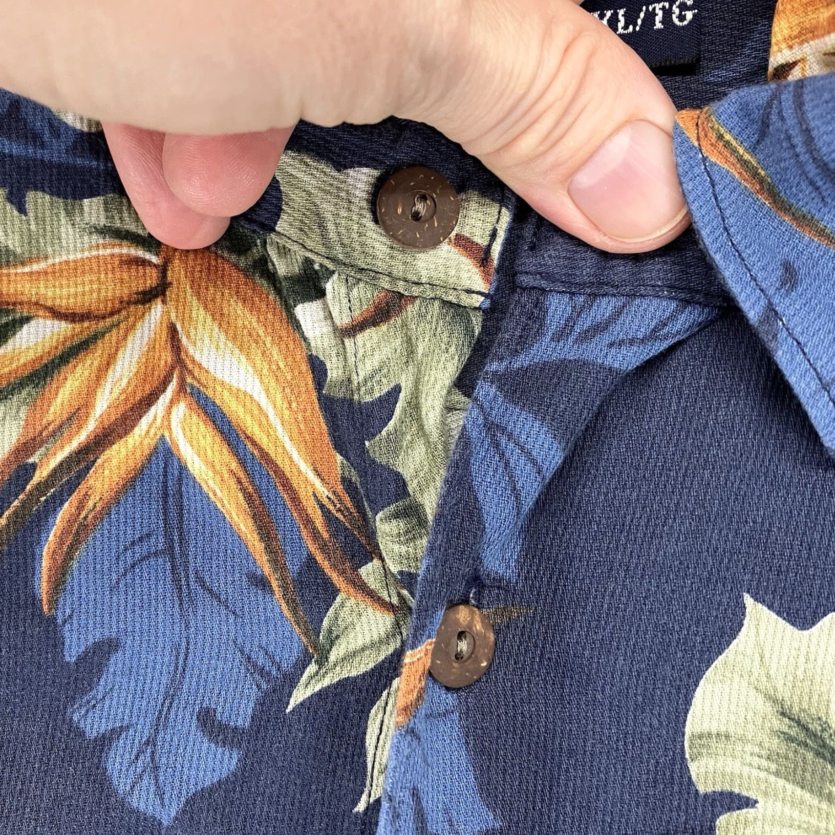 Nautica Nautica Floral Button-Up Shirt Mens XL Blue Short Sleeve Casual Cotton Blend Size US XL / EU 56 / 4 - 5 Thumbnail
