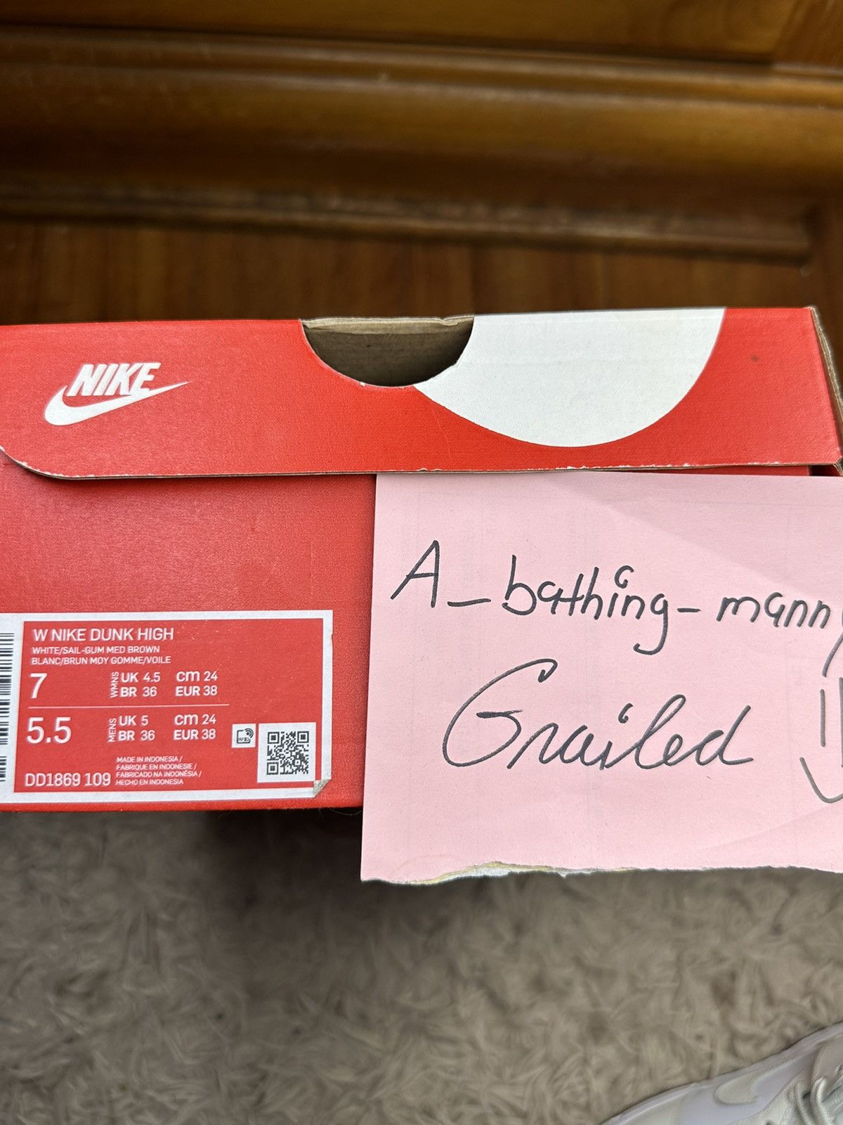 Nike Women’s Nike Dunk High “ Sail Gum” ( size 7 ) Size US 7 / IT 37 - 5 Thumbnail
