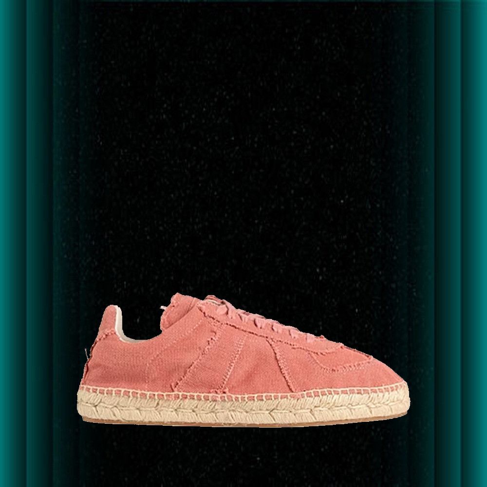 image of Maison Margiela O1Y0224 Sneakers In Salmon Pink, Men's (Size 7)