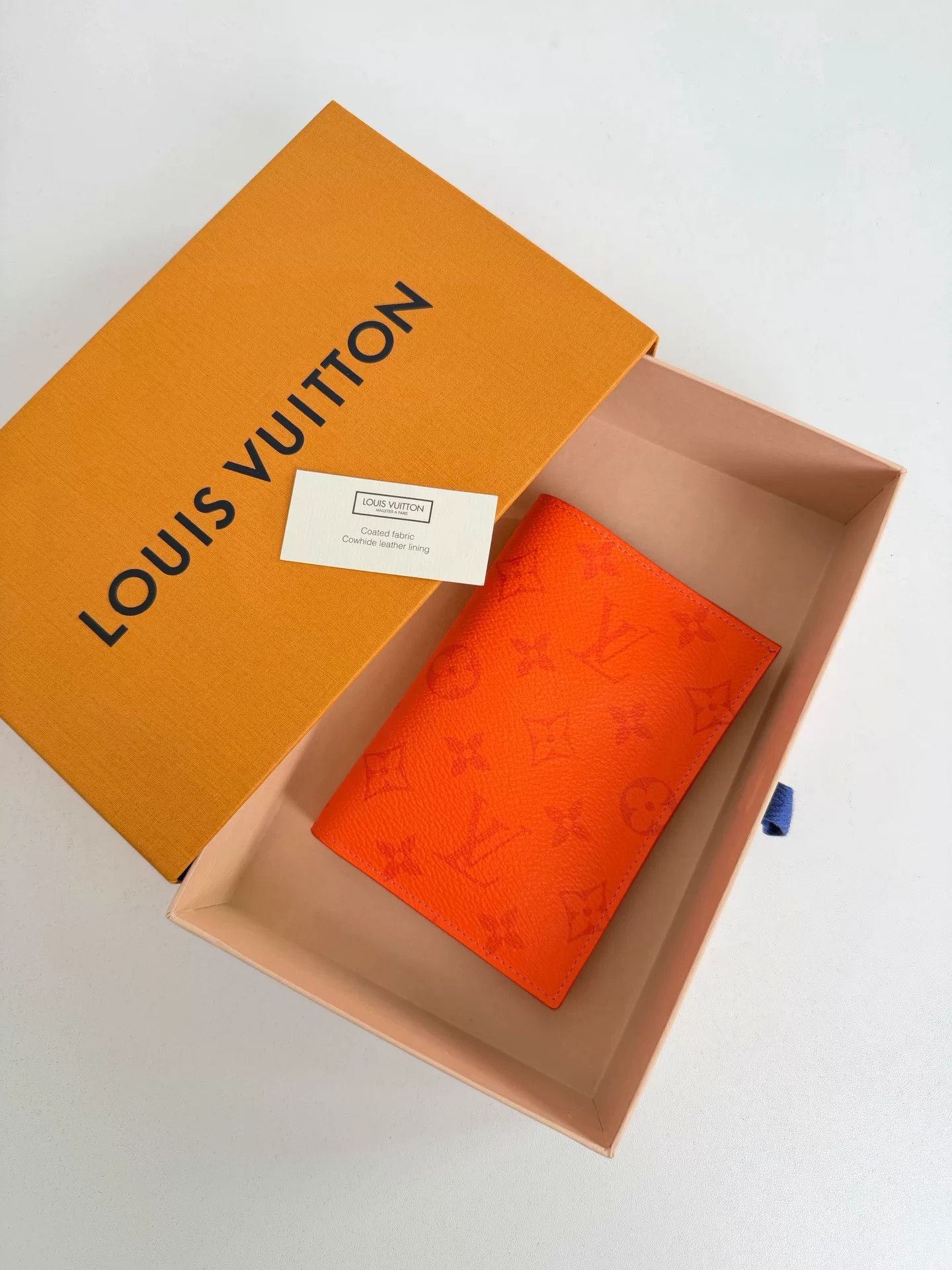 Louis Vuitton Pre-loved Bag Brand new condition Size ONE SIZE - 1 Thumbnail