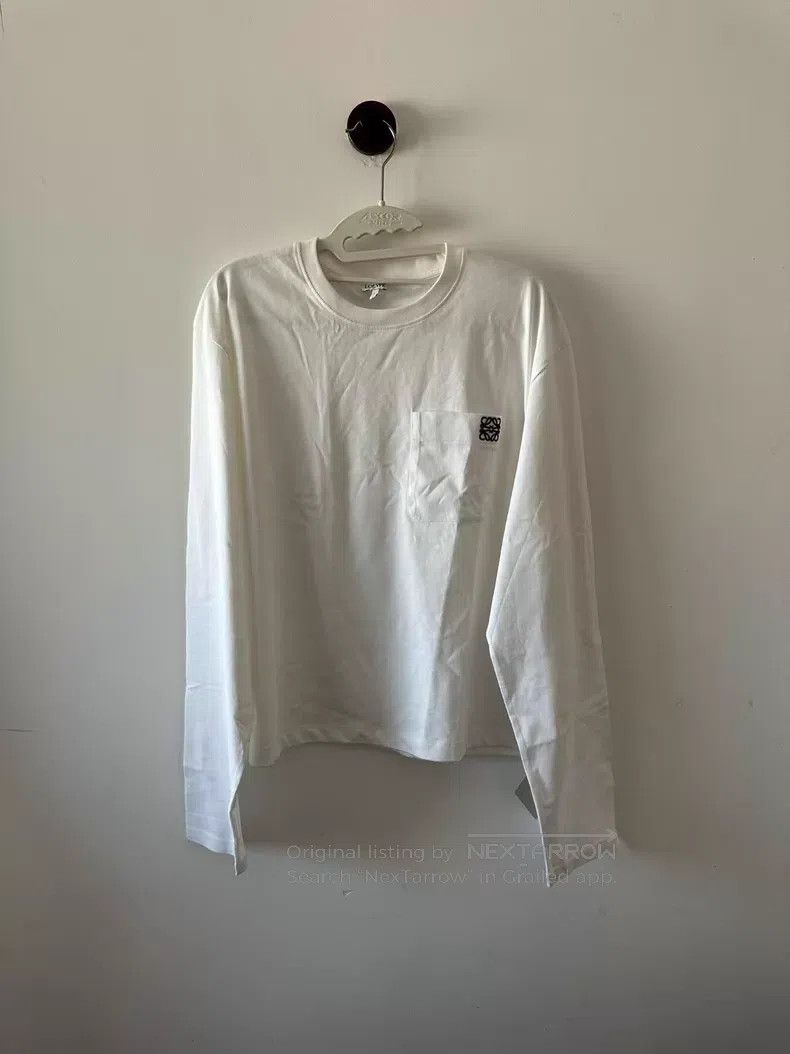 Loewe Loewe White pocket embroidered logo long-sleeve Size M / US 6-8 / IT 42-44 - 1 Thumbnail