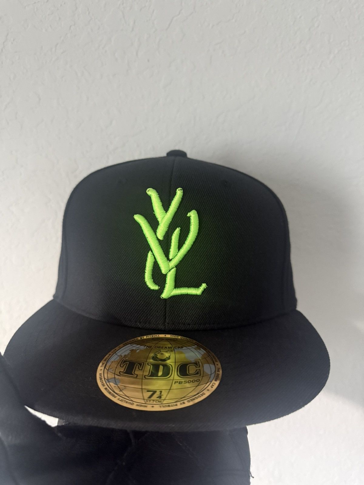 Other YVL Hat Size 26 - 1 Thumbnail