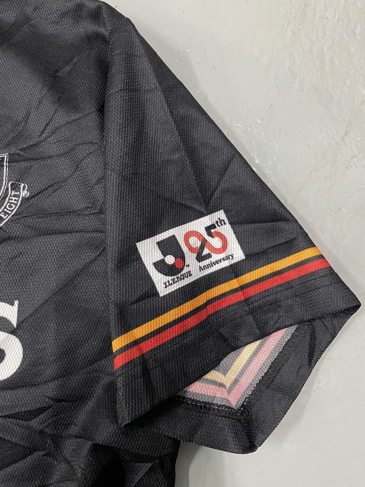 Mizuno 2018 Nagoya Grampus Home Shirt Mizuno x Beams J-League Size US M / EU 48-50 / 2 - 3 Thumbnail