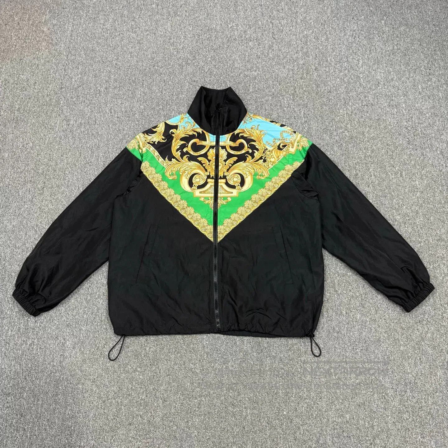 Versace Versace Baroque Print Black Jacket. Size US M / EU 48-50 / 2 - 1 Thumbnail