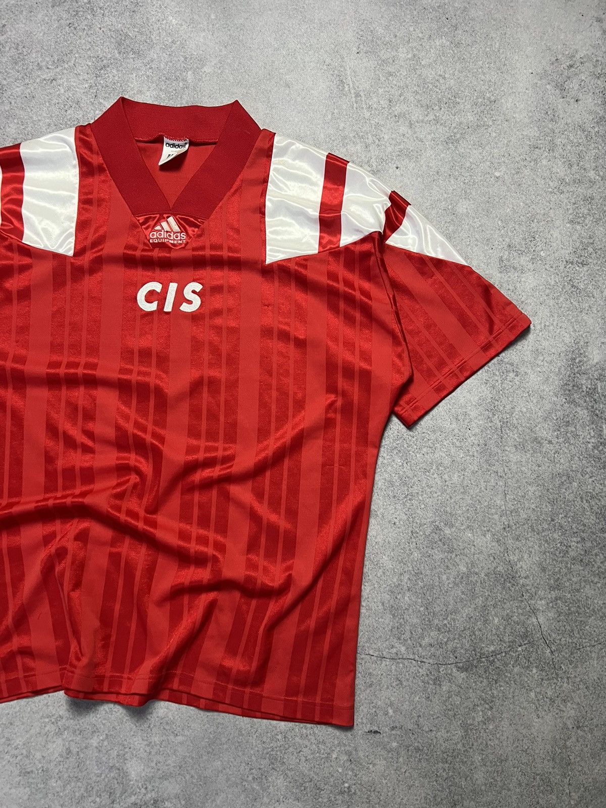 Vintage Vintage Adidas 1992 CIS Home Football Soviet Soccer Jersey Size US L / EU 52-54 / 3 - 3 Thumbnail
