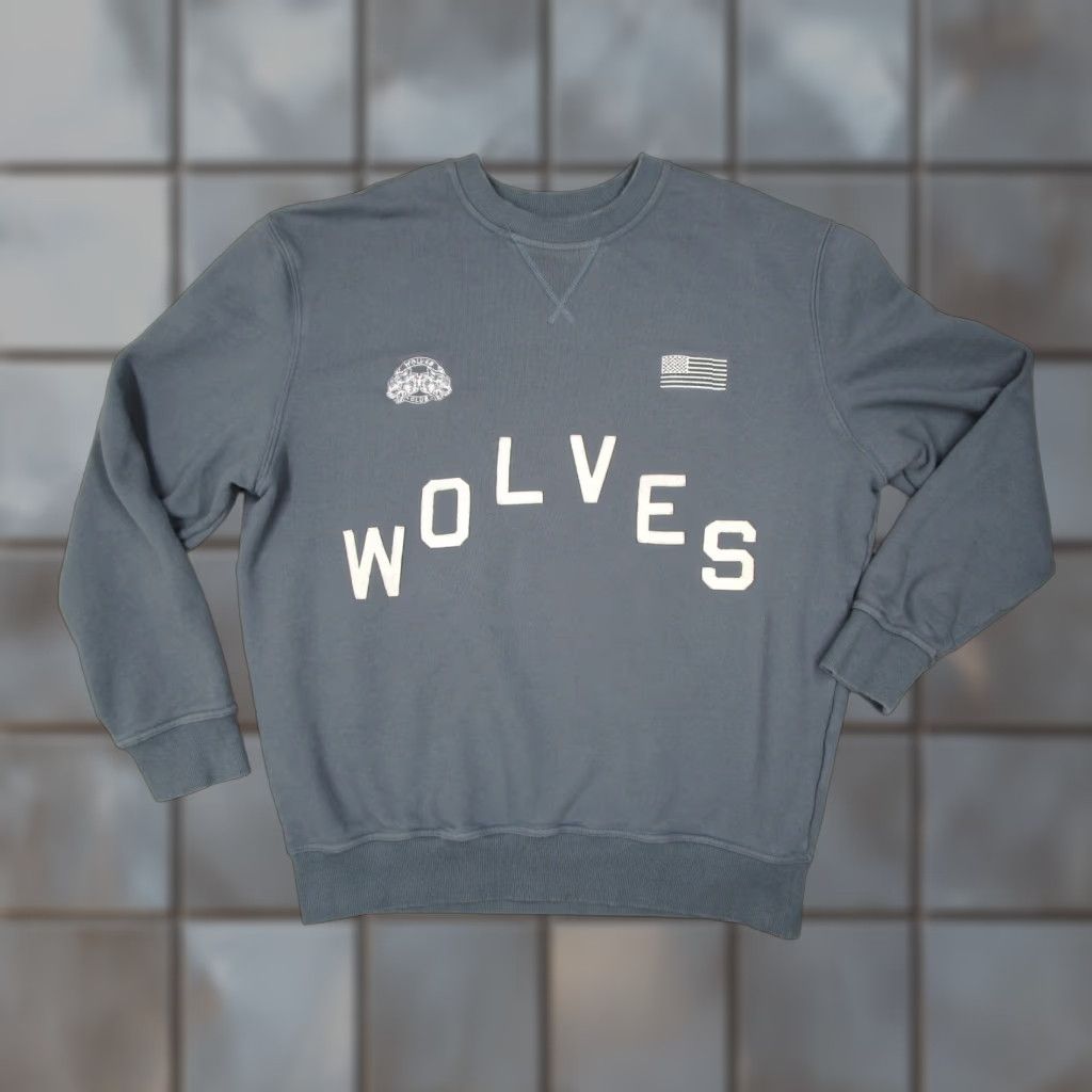 Darc Sport Darc Sport Sweatshirt Mens XL Blue Wolves USA Flag Pullover Long Sleeve Stitched Crew Neck Cotton Fleece Solid Regular Style Pullover Size US XL / EU 56 / 4 - 1 Thumbnail
