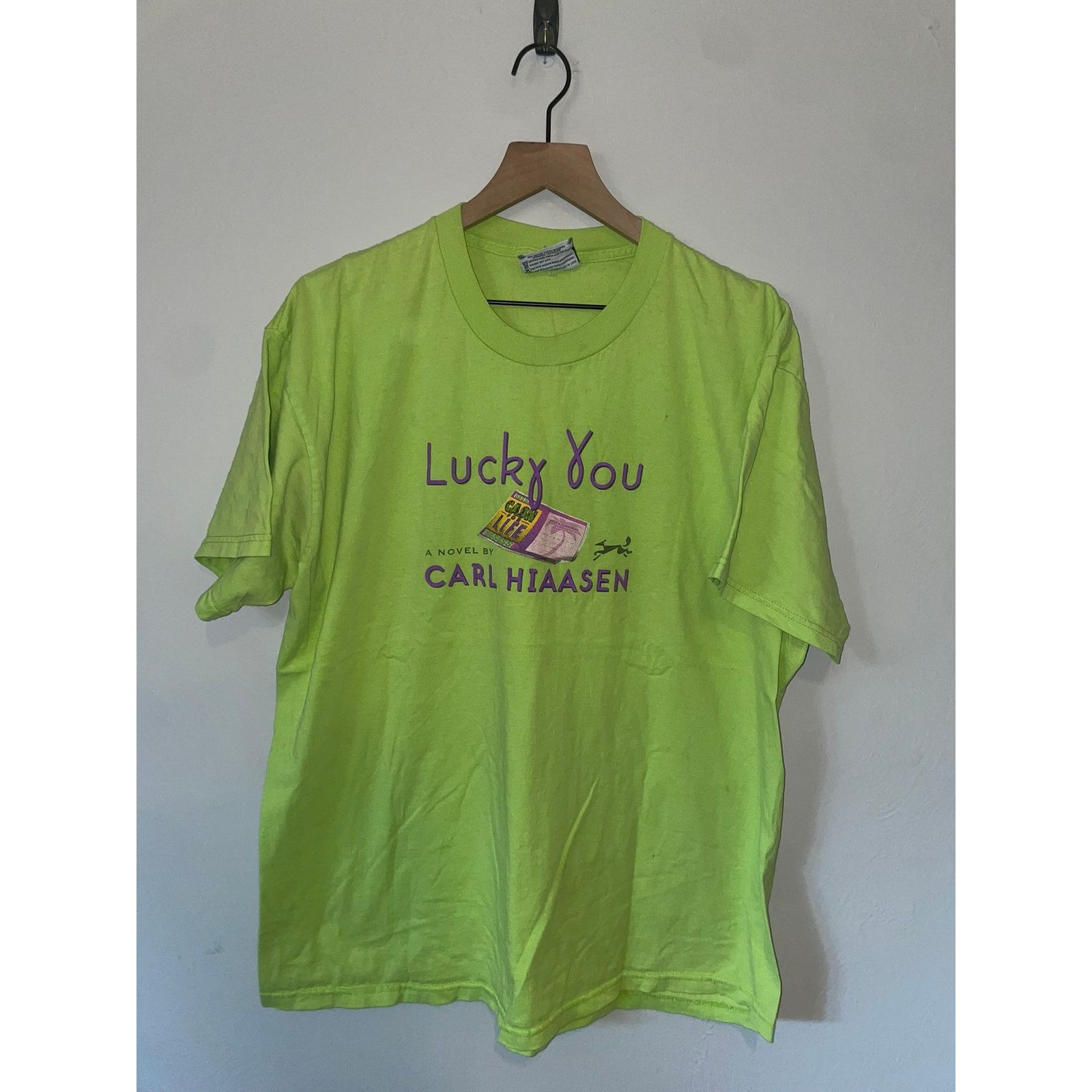 Lee Vintage Lucky You Shirt Novel By Carl Hiassen Tee VTG XL Size US XL / EU 56 / 4 - 1 Thumbnail