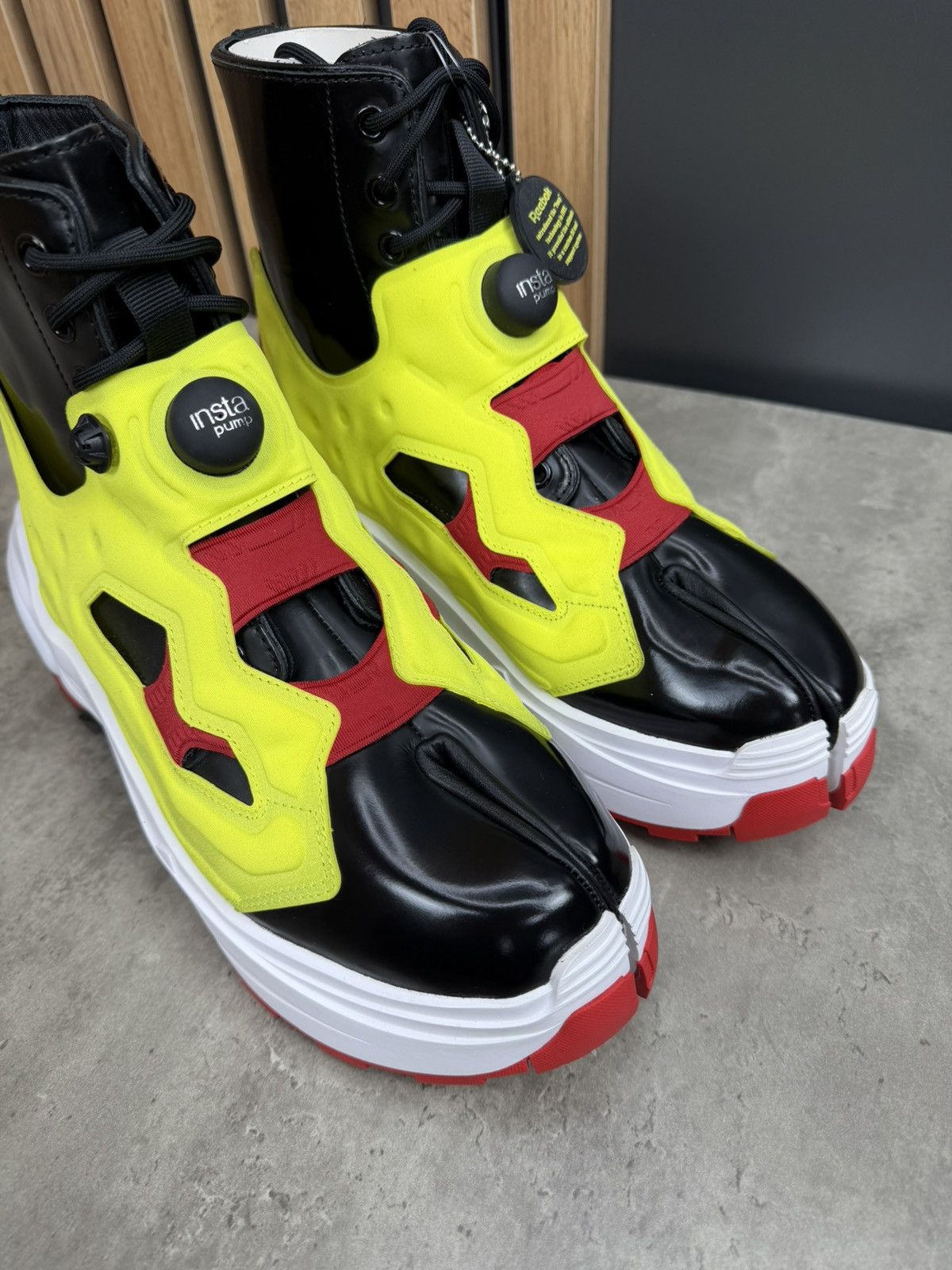 Maison Margiela Maison Margiela x Reebok Tabi Instapump Fury Oxford High Size US 10 / EU 43 - 5 Thumbnail