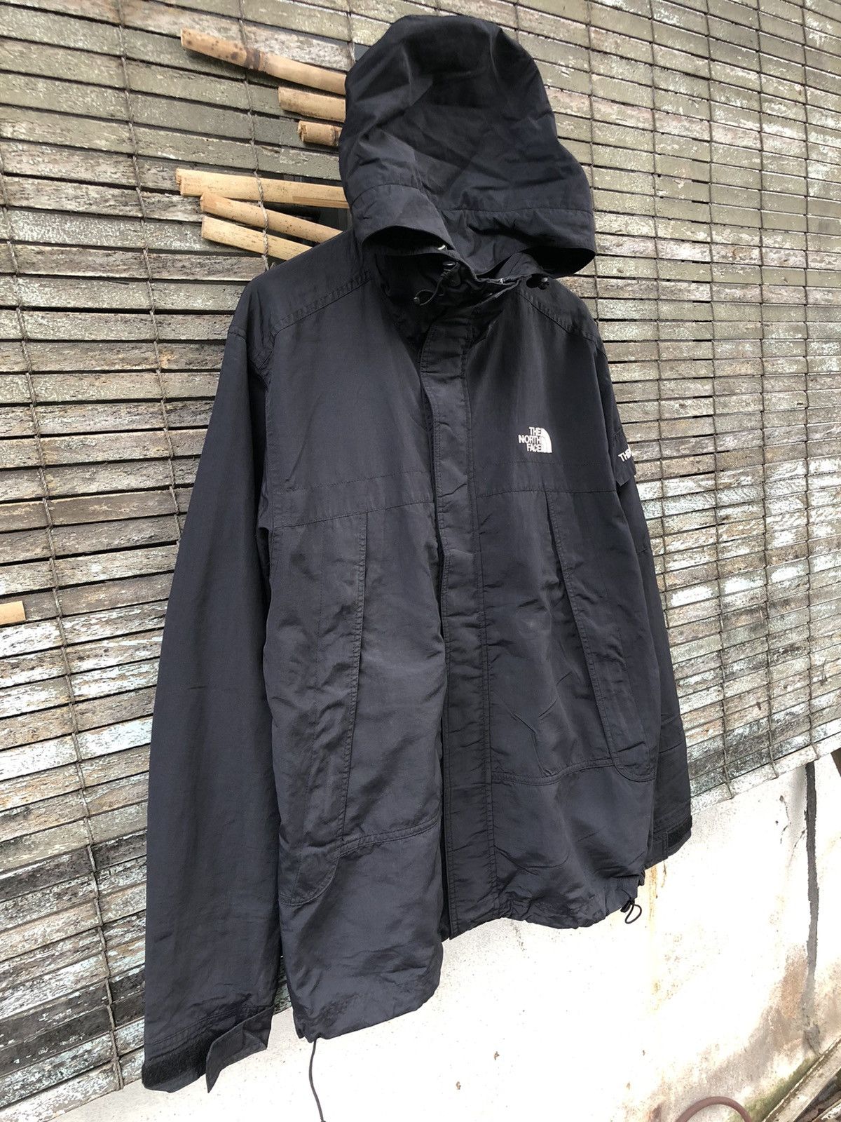 Japanese Brand 🔥🔥The North Face Windbreaker Jacket With Side Pocket Size US M / EU 48-50 / 2 - 9 Thumbnail