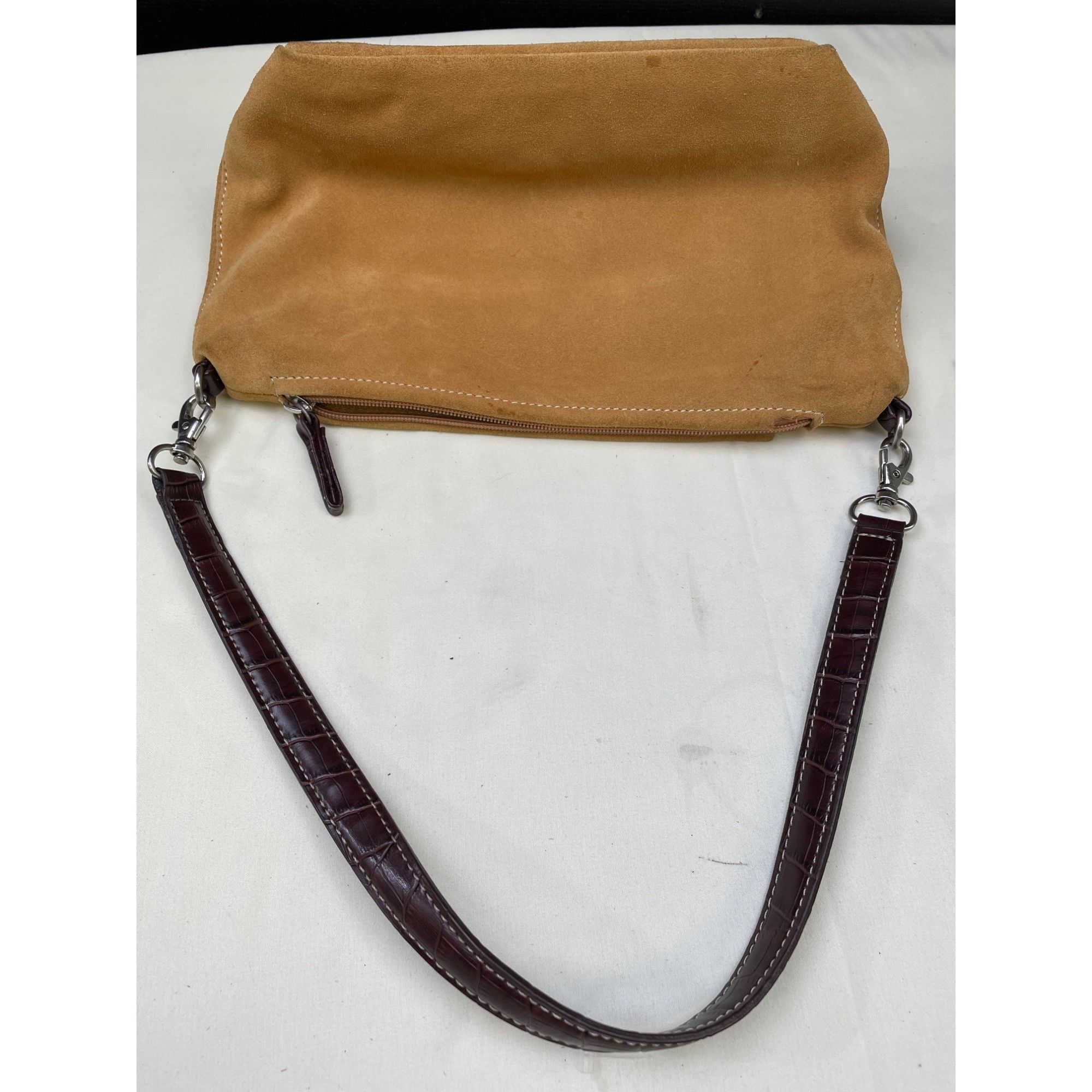 Other Tignanello Women's Mustard Yellow Suede Leather Shoulder Bag Size ONE SIZE - 7 Thumbnail