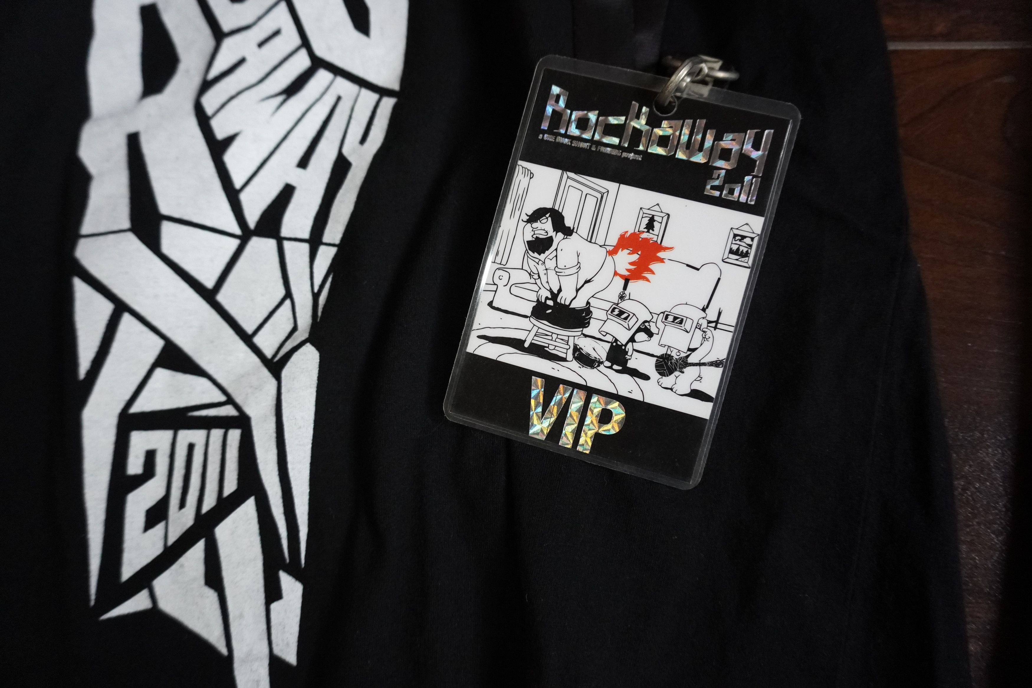 Band Tees × Vintage Vintage Y2k The Used Band 2002 tshirt Free Concert Tag Size US S / EU 44-46 / 1 - 9 Thumbnail
