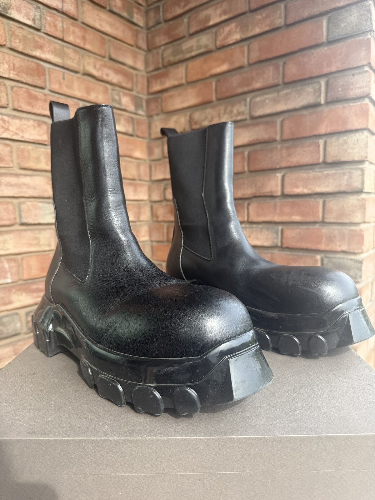 Rick Owens RICK OWENS BLACK CREEPER BOZO TRACTOR BOOTS | Grailed