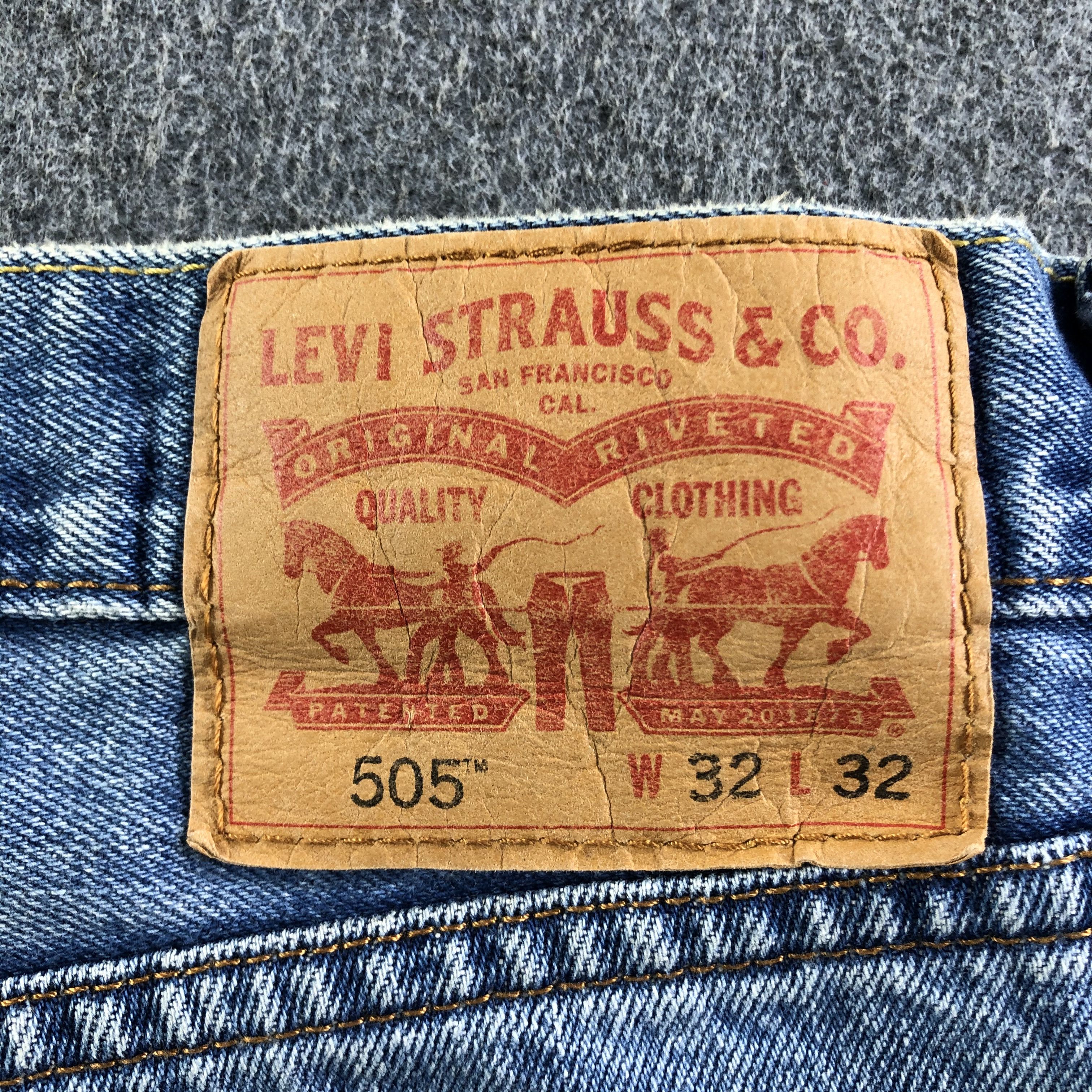 Levi's Vintage Blue Wash Levis 505 Jeans-J3410 Size US 33 - 5 Thumbnail