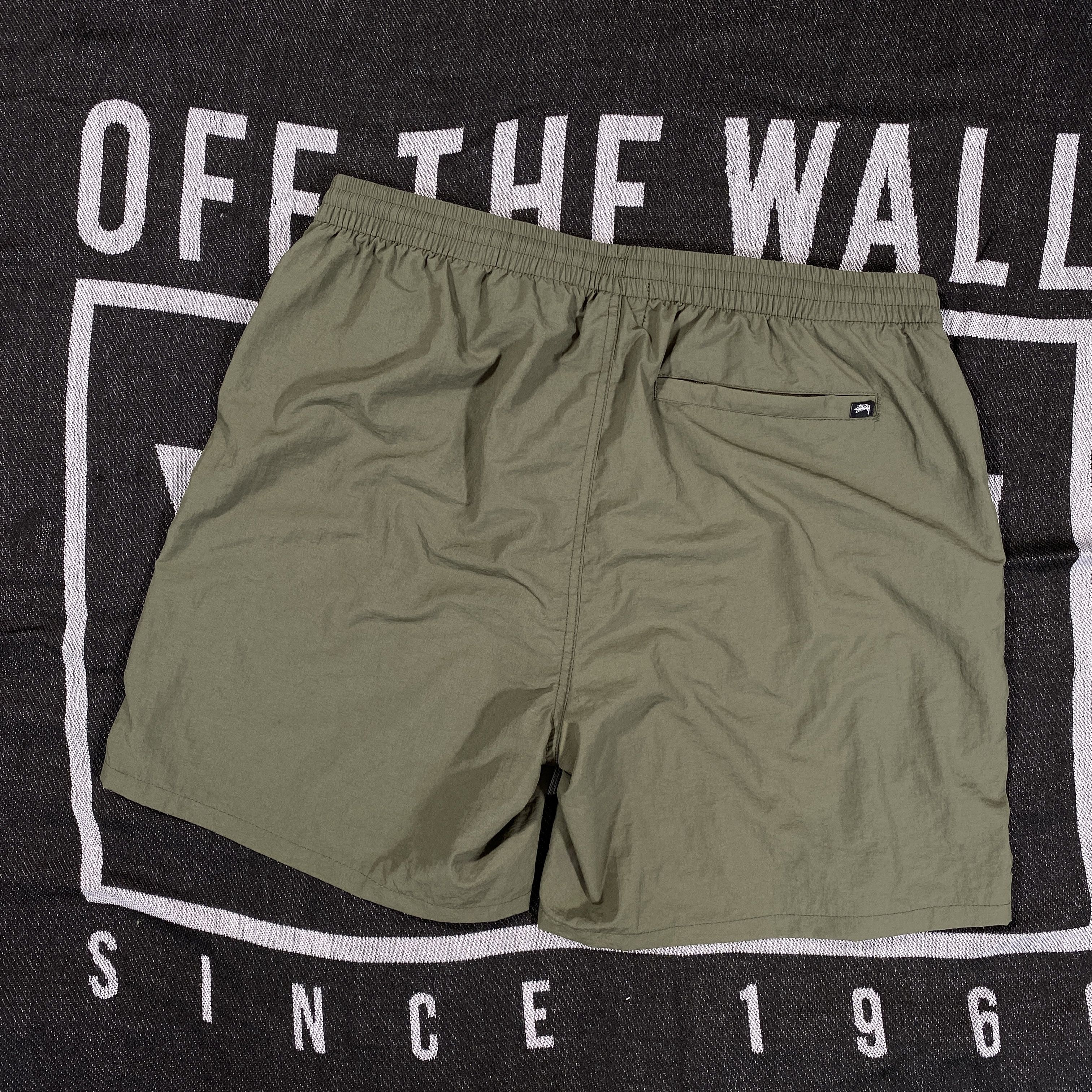 Stussy stussy vertical logo shorts size 32 Size US 32 / EU 48 - 3 Thumbnail