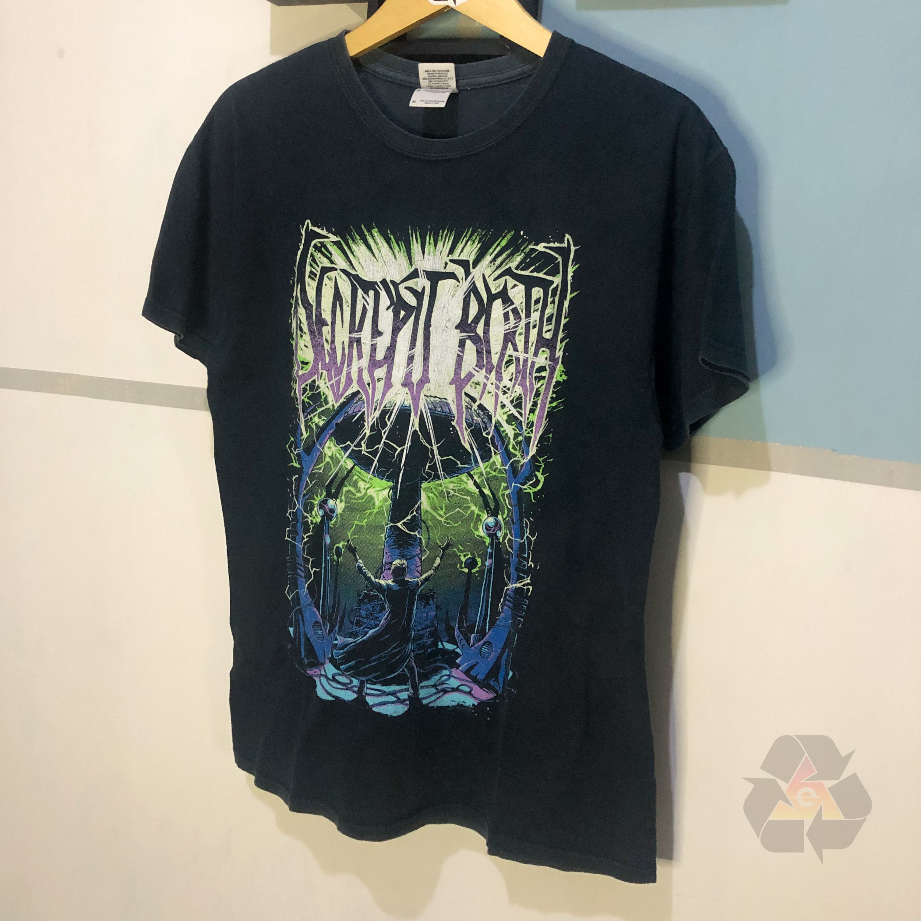 Band Tees Vintage Decrepit Birth Tesla Coil 2011 Y2K Size US M / EU 48-50 / 2 - 3 Thumbnail