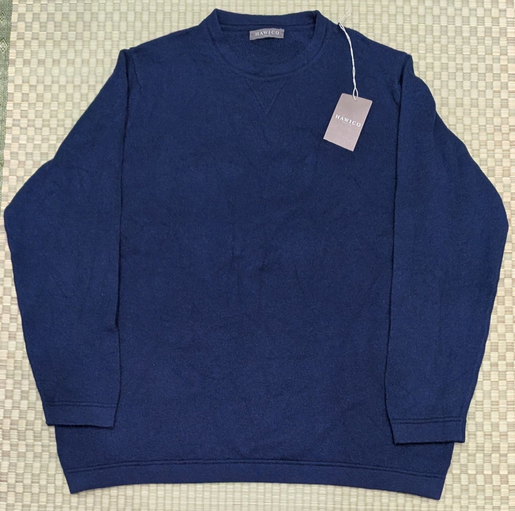 Other NWT Hawico 100% Pure Cashmere Sweater Made in Scotland Size US XL / EU 56 / 4 - 1 Thumbnail