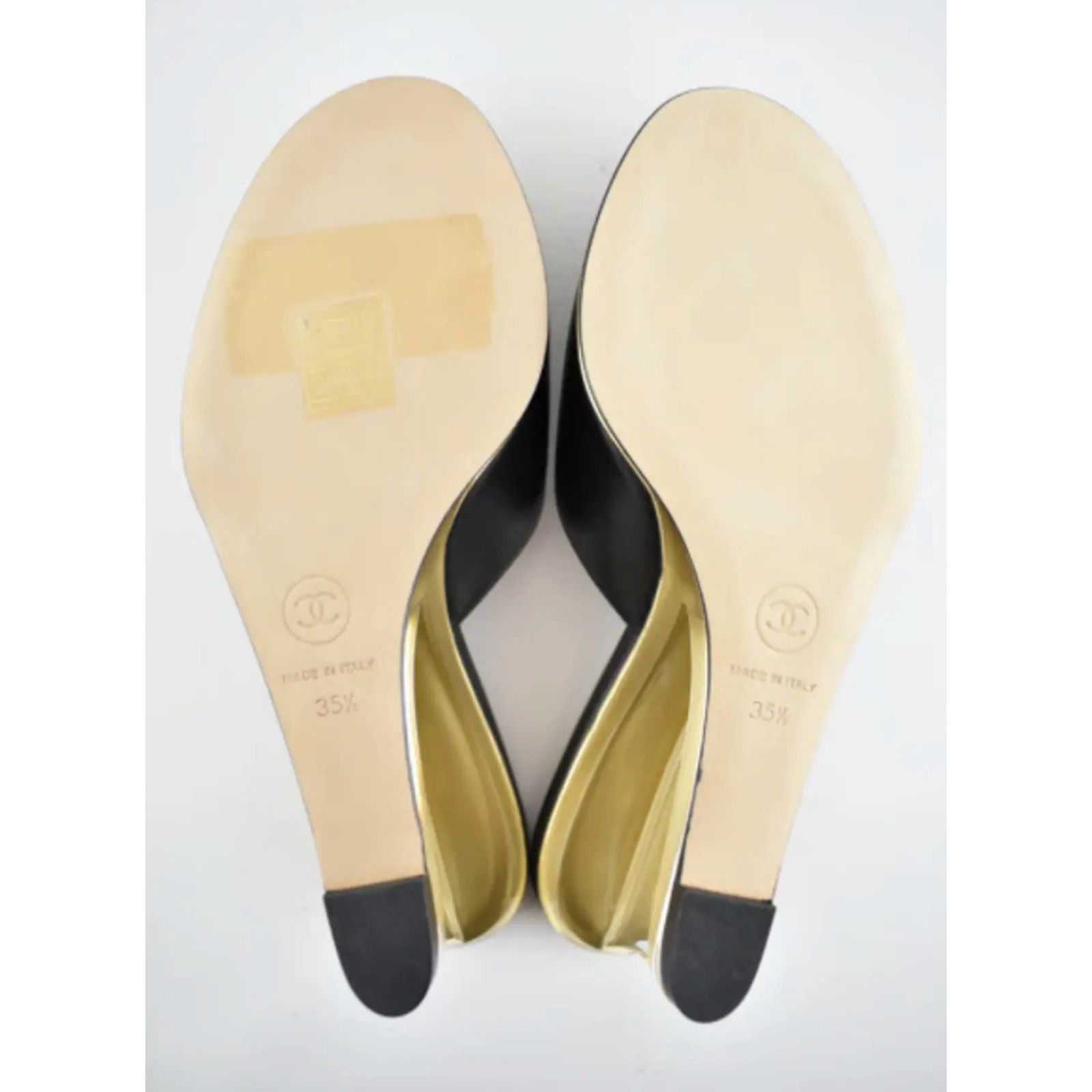 Chanel Chanel 20S Black Lambskin Clear Gold CC Mules Slide Size US 5.5 / IT 35.5 - 11 Thumbnail