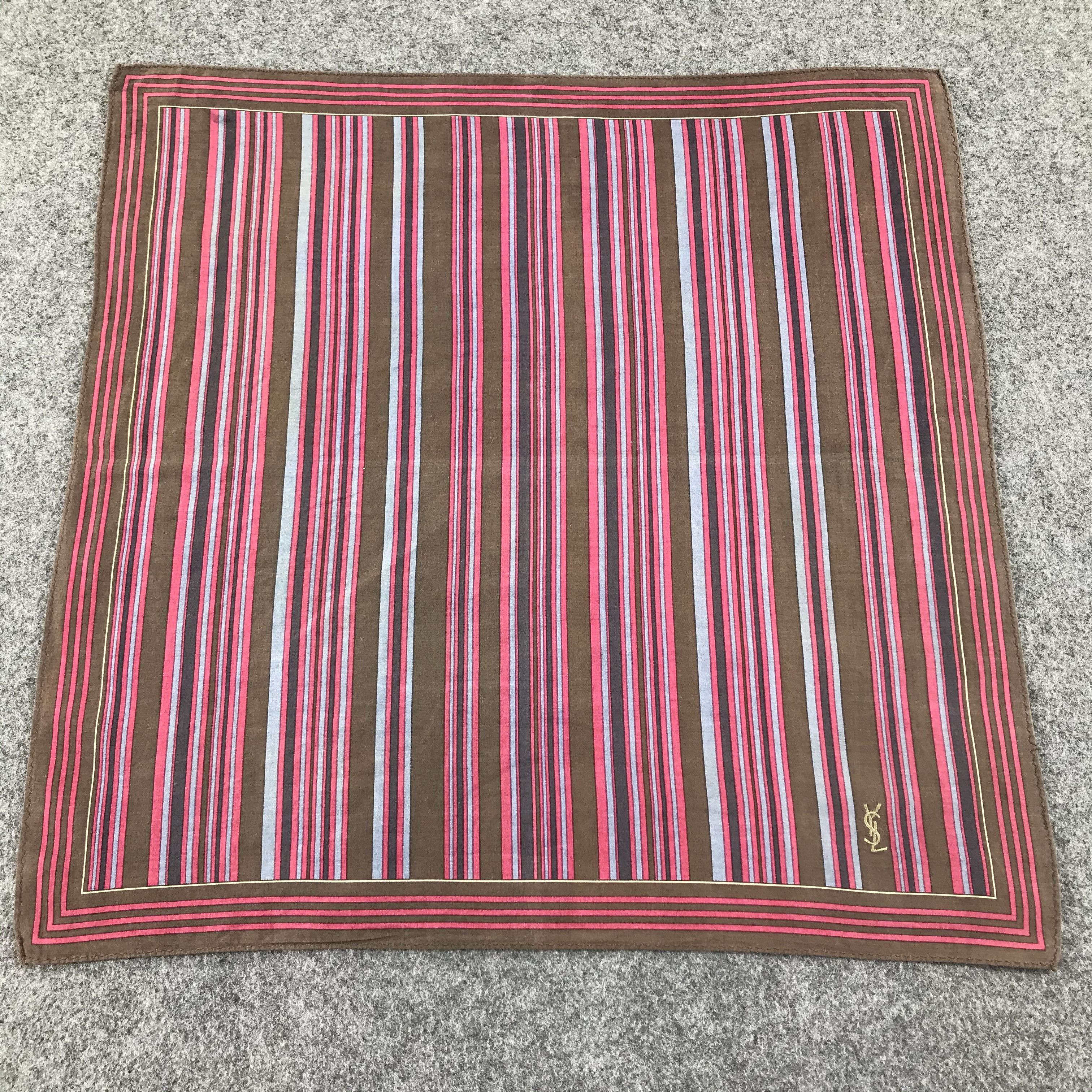 Yves Saint Laurent Yves Saint Laurent Handkerchief Neckerchief Bandana H350 Size ONE SIZE - 3 Thumbnail