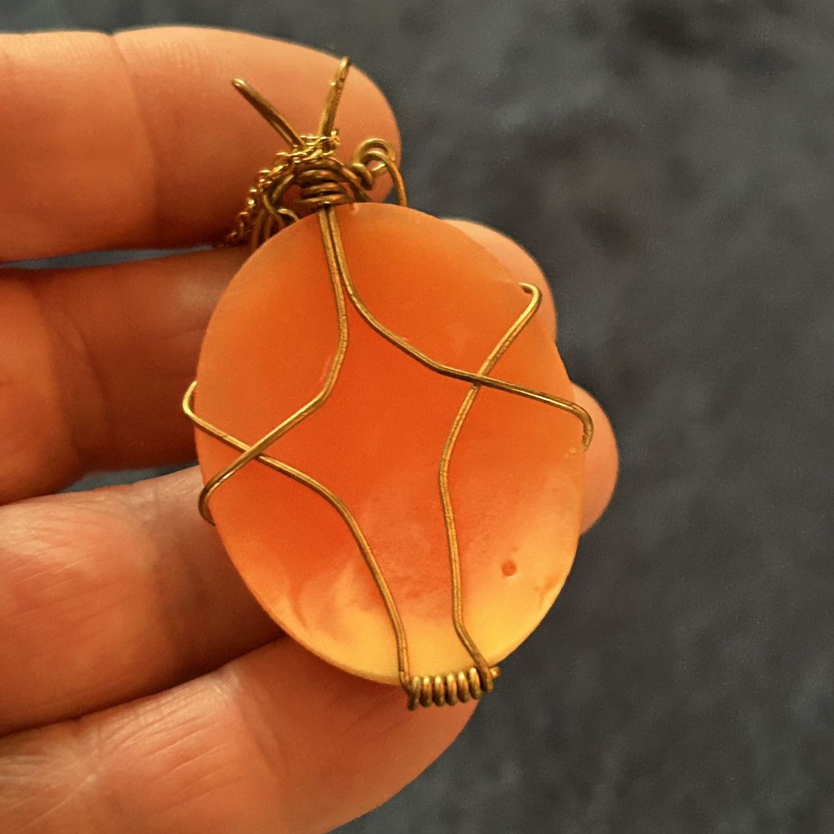 Vintage Vintage Victorian lady cameo hand wired pendant necklace Size ONE SIZE - 8 Thumbnail