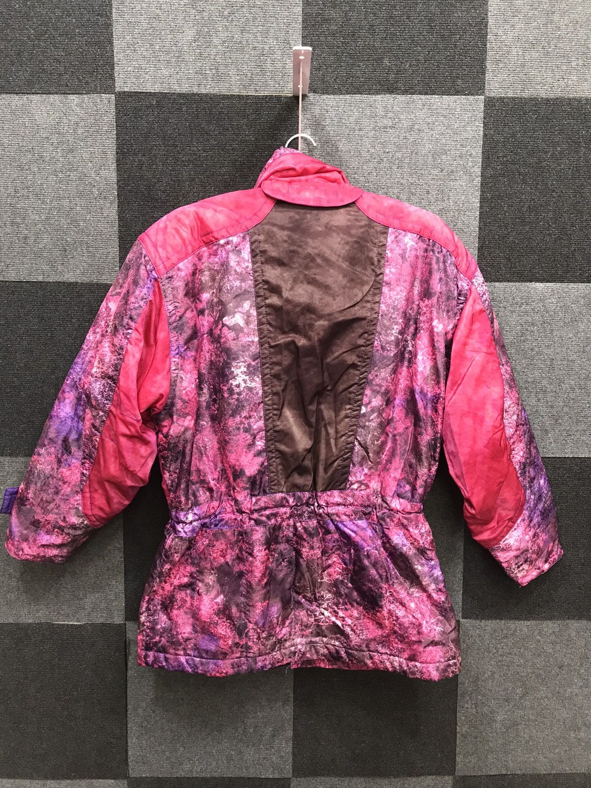 Descente × Vintage Vintage DESCENTE Glaxy Motive Ski Jacket Size US M / EU 48-50 / 2 - 11 Thumbnail