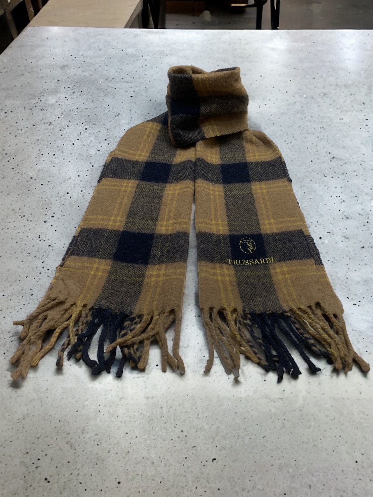 20471120 × Trussardi Trussardi Nova Check Burberry Style Size ONE SIZE - 1 Thumbnail