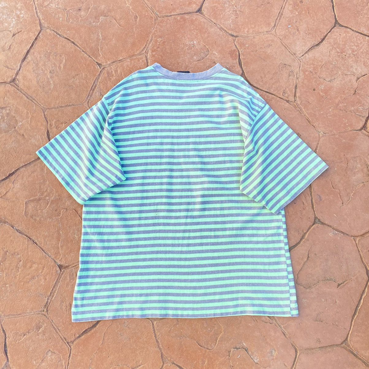 Gotcha Thrashed Faded Vintage 90s Gotcha Surfboard ERD GRUNGE TEE Size US XL / EU 56 / 4 - 8 Thumbnail