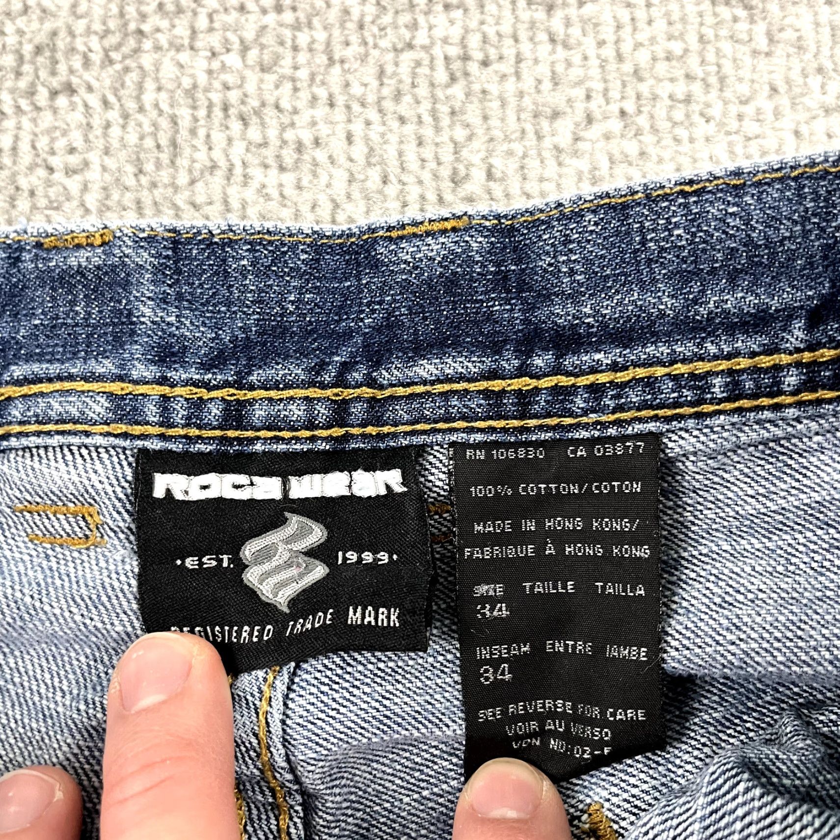 Rocawear ROCAWEAR Jeans Mens 32x31 Denim Grunge Patchwork Wide-Leg Distressed Y2K Mens Wide-Leg Jeans Blue 32 Men's Fashion Grunge Size US 32 / EU 48 - 4 Thumbnail
