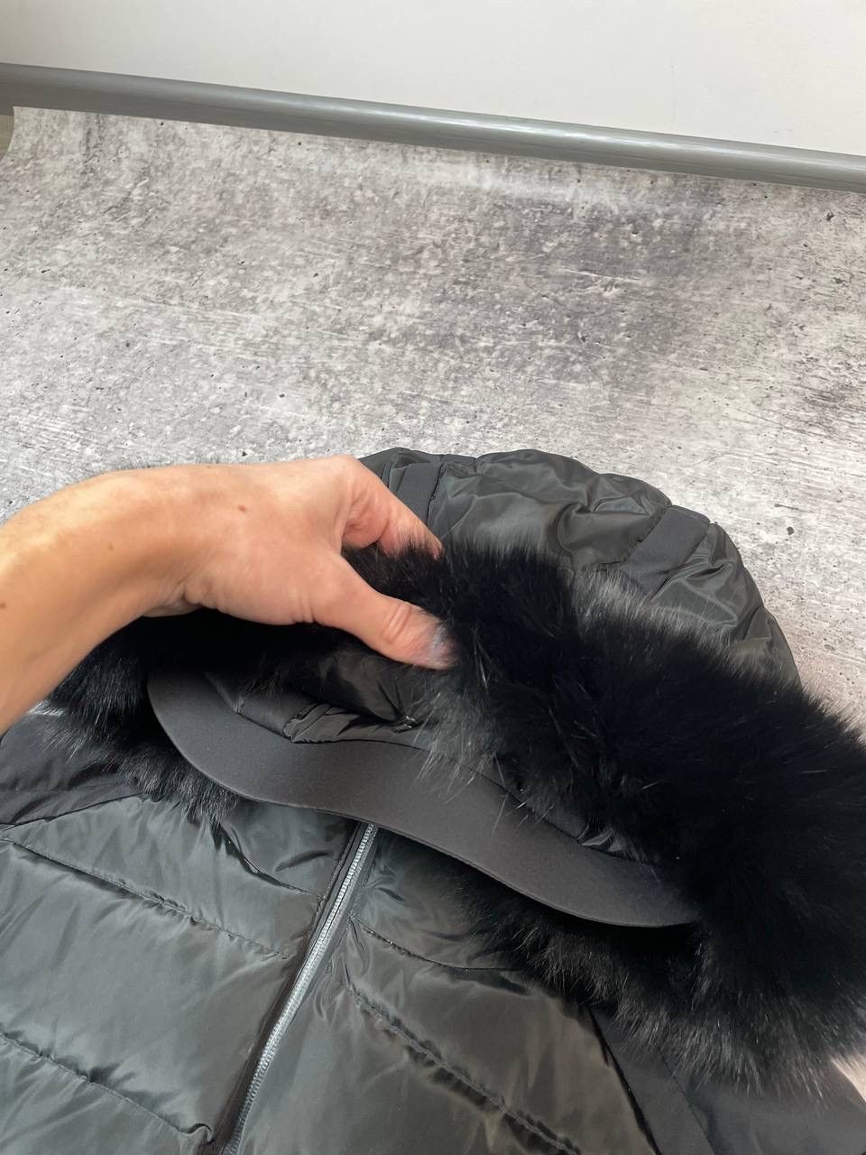Moncler Grenoble Moncler Grenoble Down Puffer Faux Fur Ski Jacket Y2K Size XL / US 12-14 / IT 48-50 - 4 Thumbnail