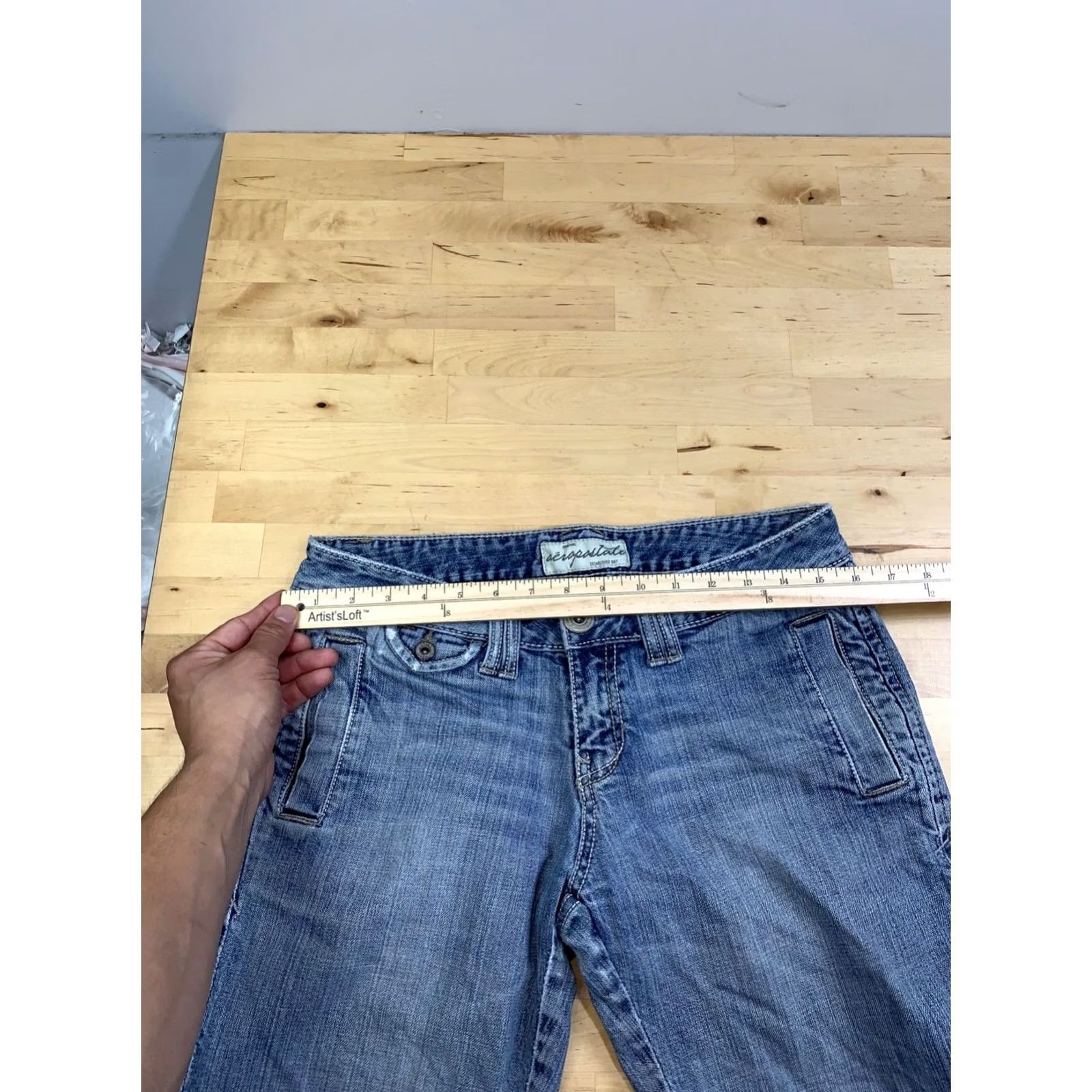 Vintage Aéropostale Bermuda Denim Shorts Women 9/10 Blue Casual 13269 Bermuda Fashion 5-Pocket Mens? Size 32" / US 10 / IT 46 - 4 Thumbnail