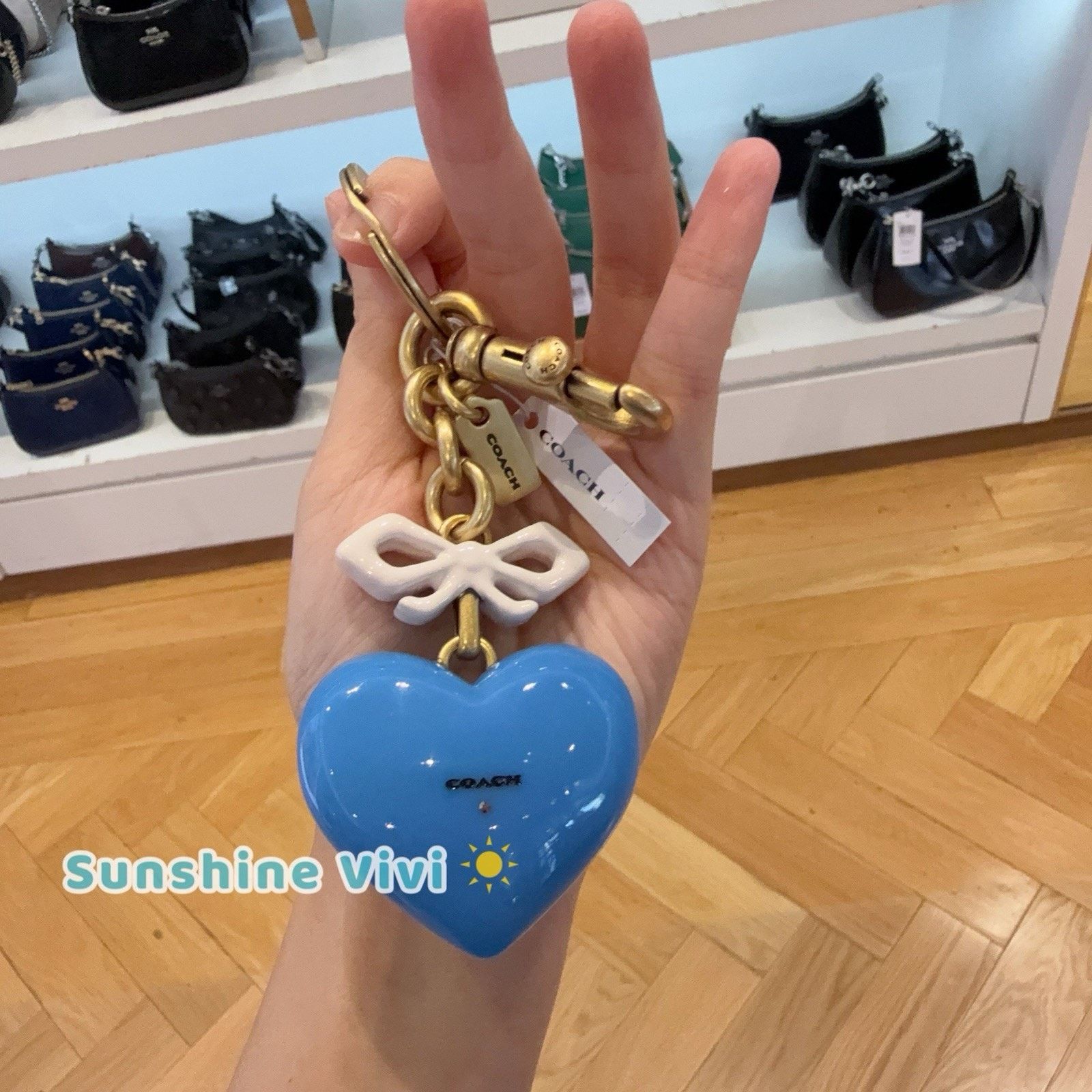 Disney NWT COACH Heart Bag Charm CBH12 Brass/Blue Multi Size ONE SIZE - 5 Thumbnail