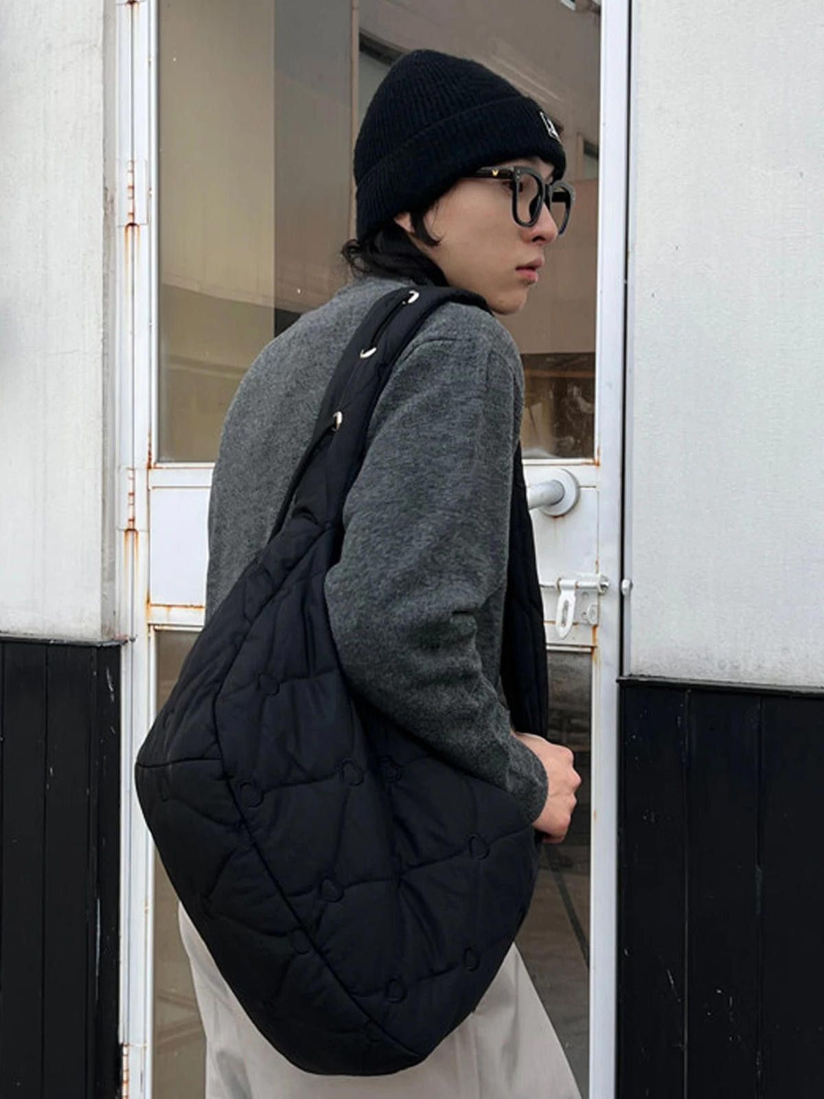 Vintage Cloud Form Underarm Bag | Dark Harajuku Lightweight Size ONE SIZE - 4 Thumbnail