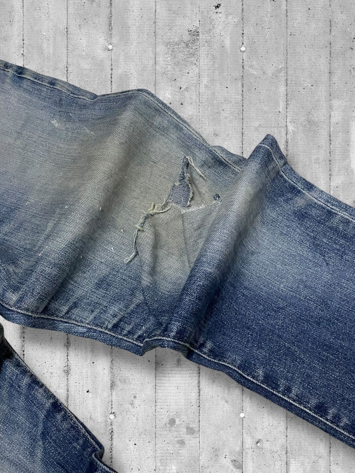 Designer × Other Vintge Designer Adriano Goldschimied Distressed Splash Denim Size US 31 - 7 Thumbnail