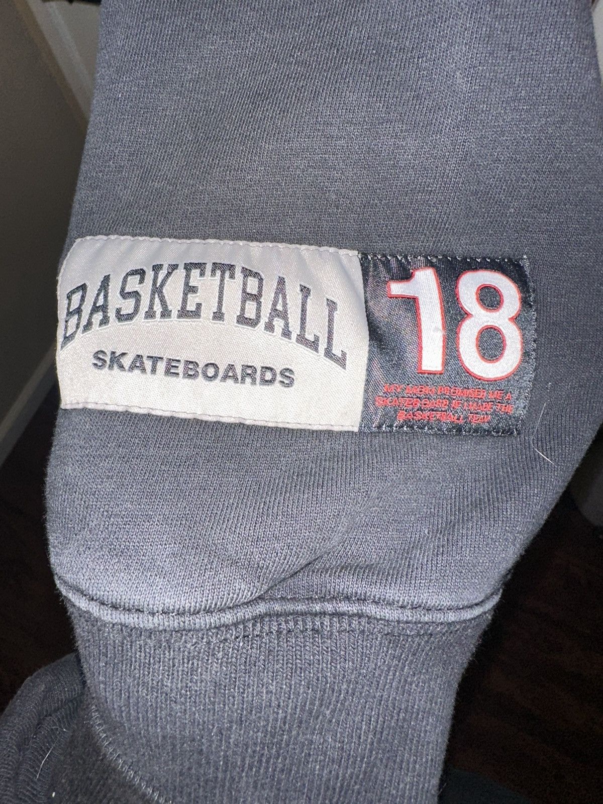Other Basketball skateboard hoodie Size US L / EU 52-54 / 3 - 3 Thumbnail