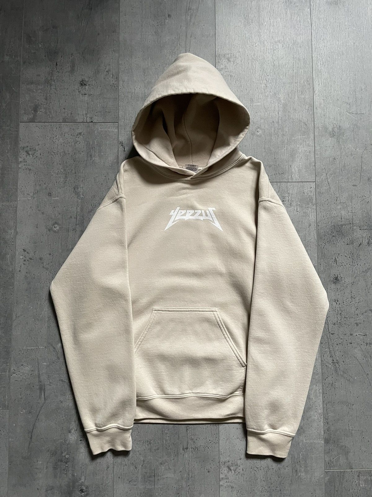 Kanye West × Yeezy Vintage 2013 Kanye West Yeezus Spellout Tour Hoodie Size US S / EU 44-46 / 1 - 8 Thumbnail