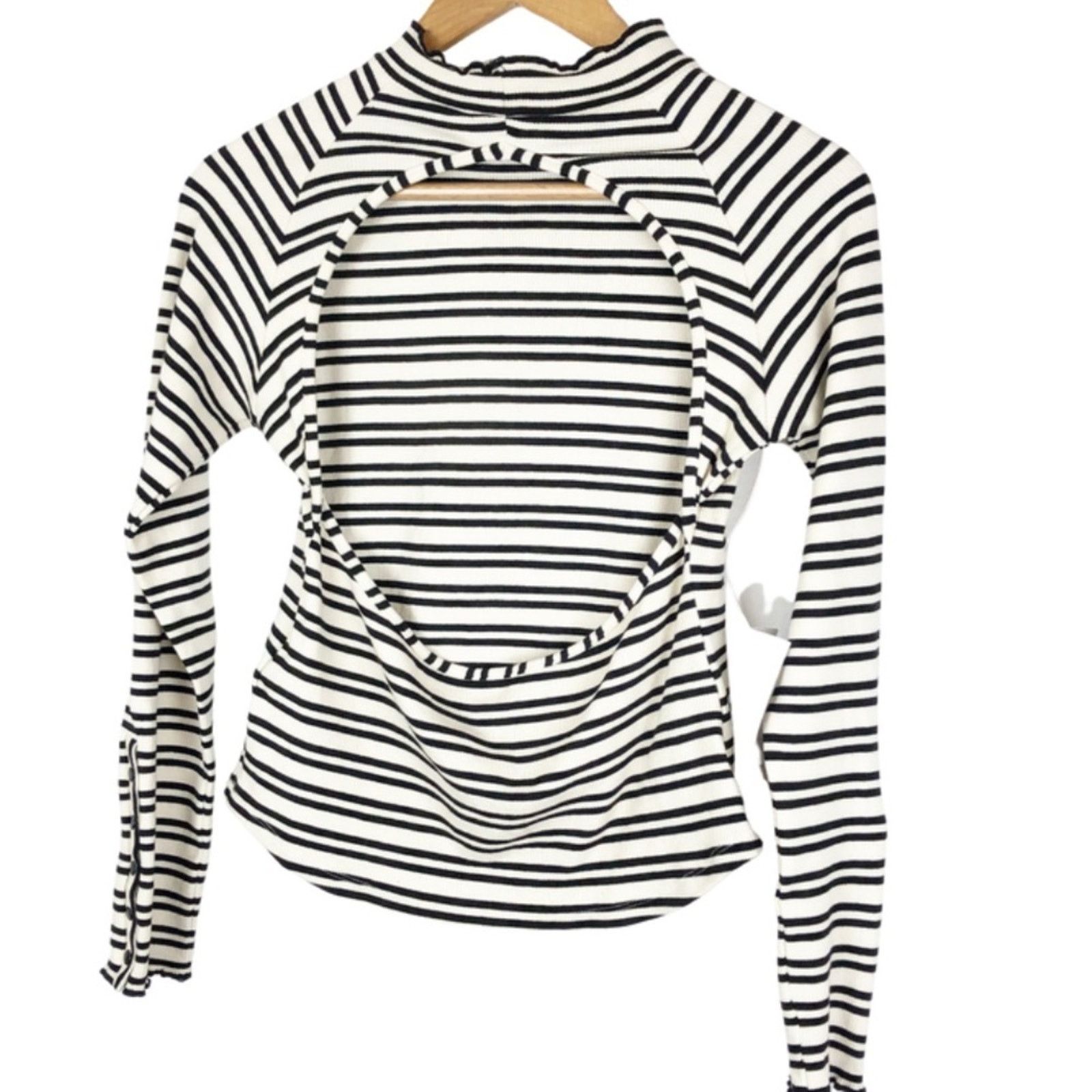 Free People New With Tag Women’s Free People Striped Cutout Top Ivory Size M / US 6-8 / IT 42-44 - 10 Thumbnail