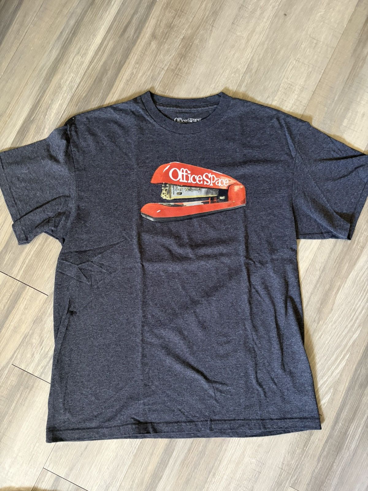 Vintage Vintage Office Space Stapler Short Sleeve T-Shirt Size US L / EU 52-54 / 3 - 1 Thumbnail