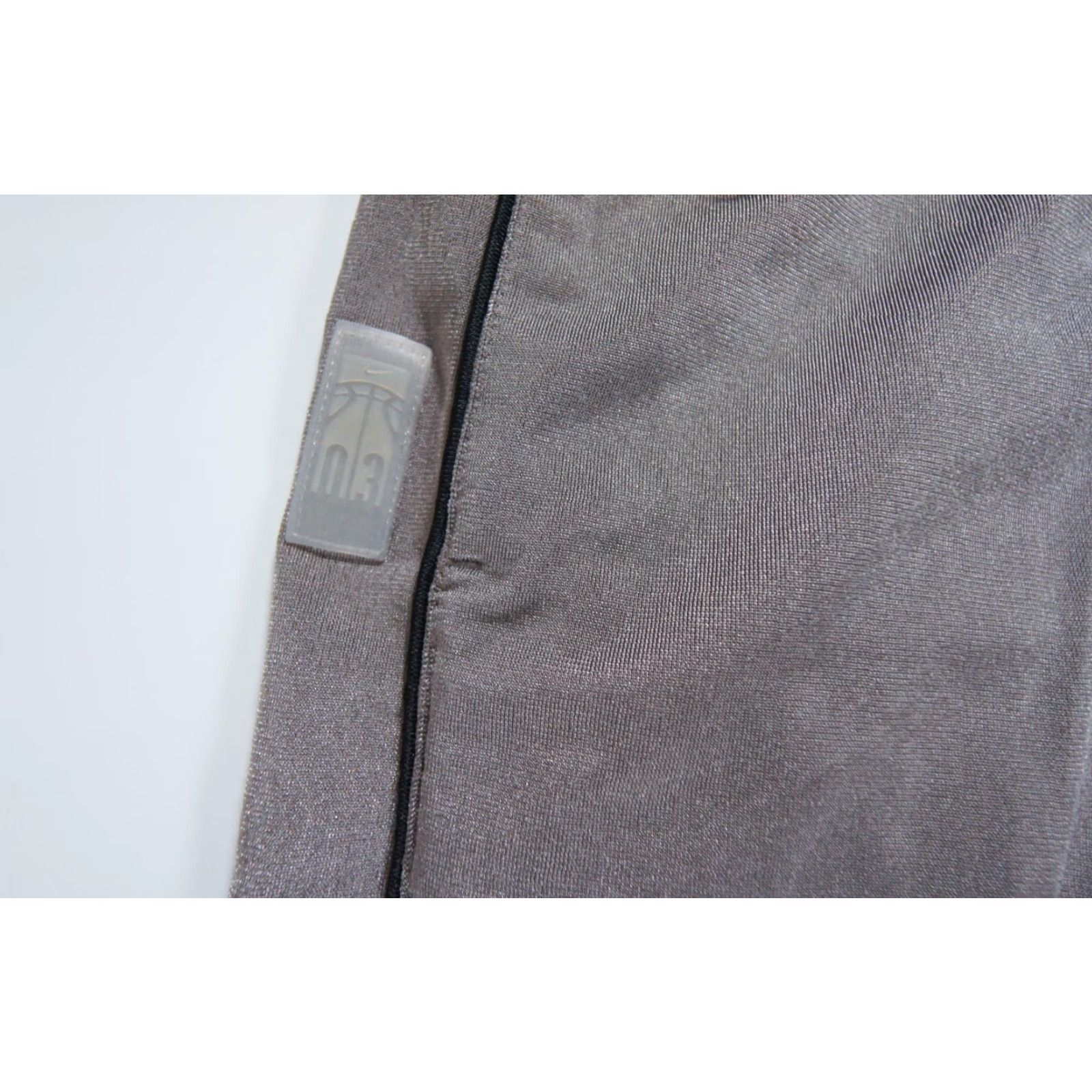 Nike VINTAGE Nike Pants Mens Large Gray Basketball Baggy Y2K Relaxed Fit Swoosh Size US 33 - 4 Thumbnail