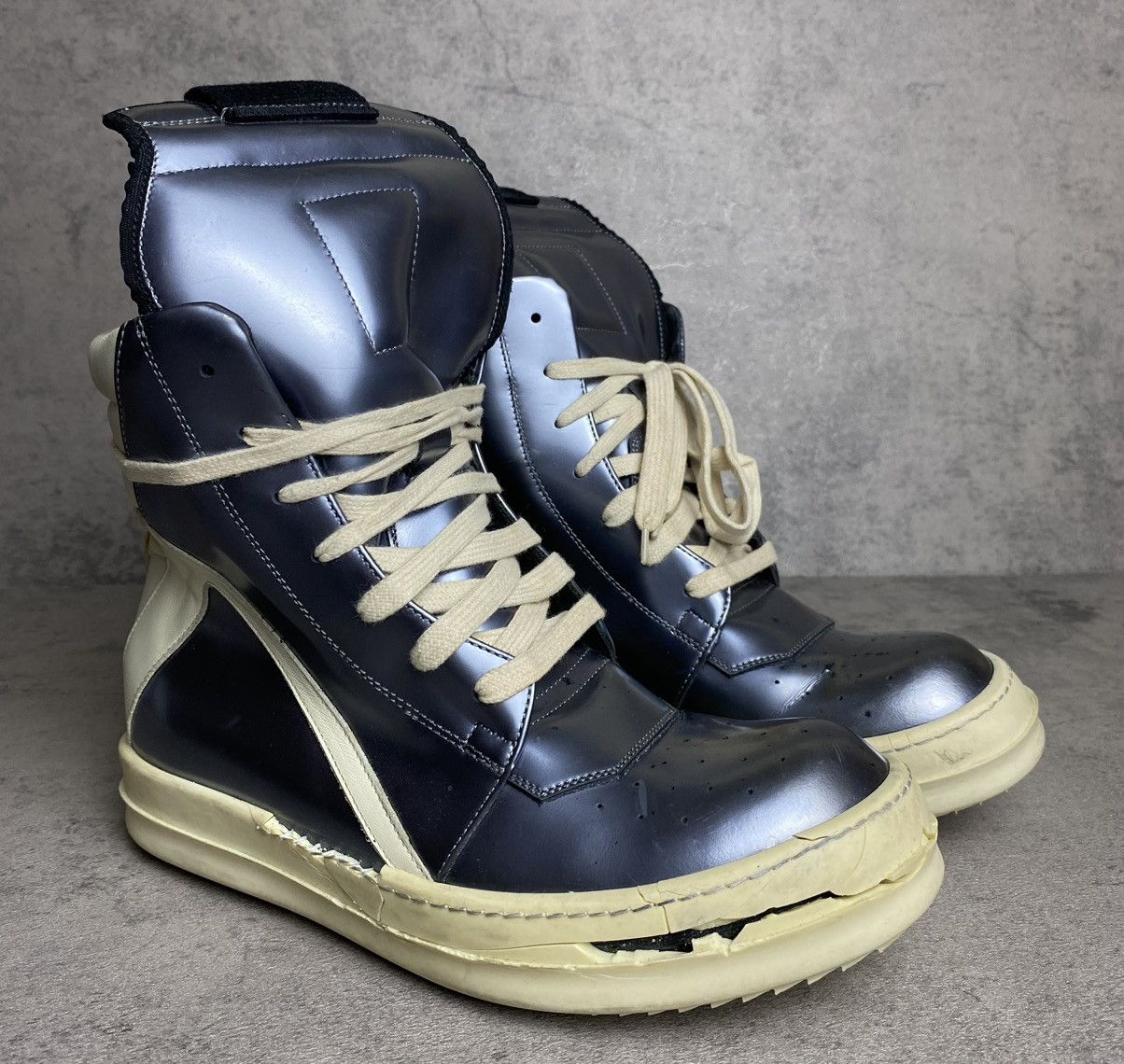Rick Owens RICK OWENS - SS15 FAUN METALLIC SILVER GEOBASKET Size US 8 / IT 38 - 1 Thumbnail