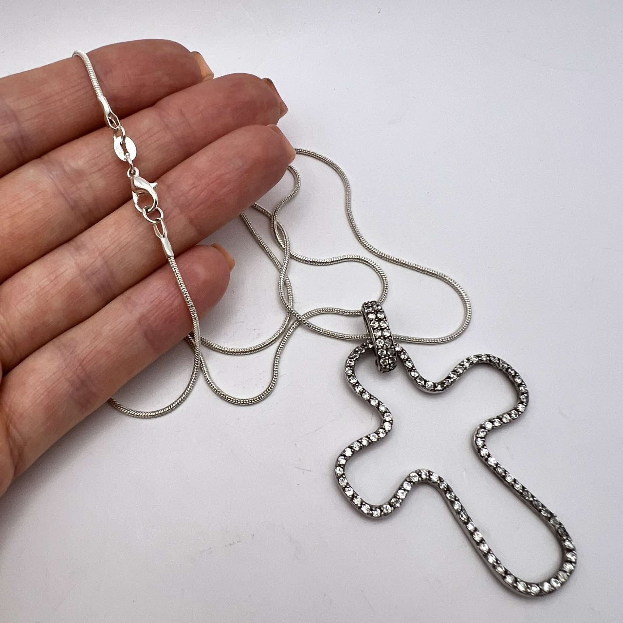 Sterling Silver Vintage Sterling Silver 925 Necklace Pendant Cross Signed Size ONE SIZE - 4 Thumbnail
