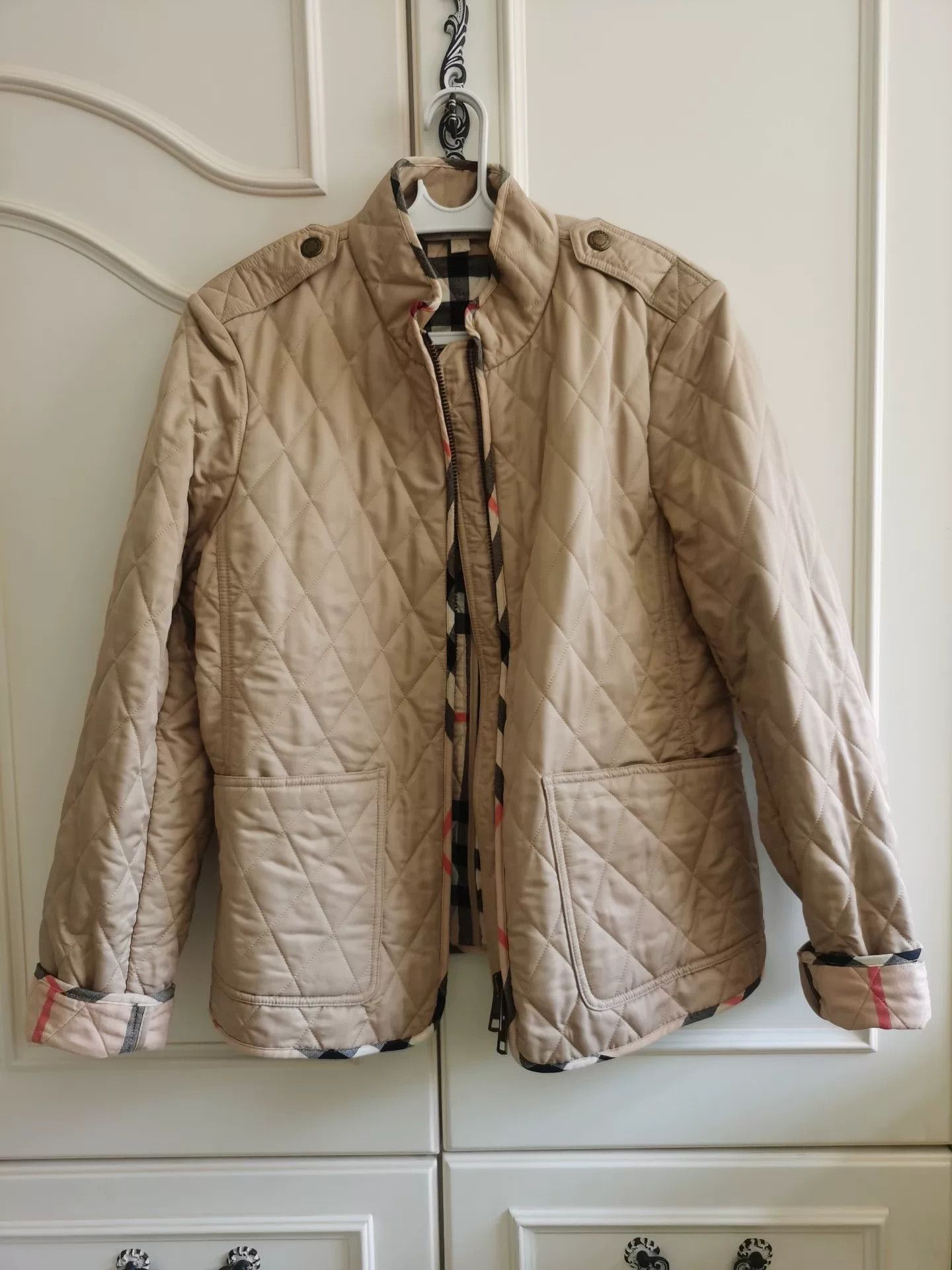 Burberry Burberry Beige Quilted Slim Jacket Size US L / EU 52-54 / 3 - 1 Thumbnail