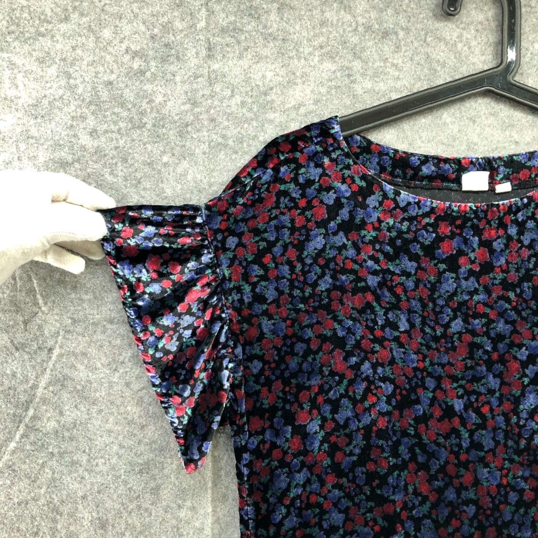 Gap GAP Floral Velvet Shift Dress XSP Multicolor Ruffle Short Sleeve Womens Size XS / US 0-2 / IT 36-38 - 5 Thumbnail