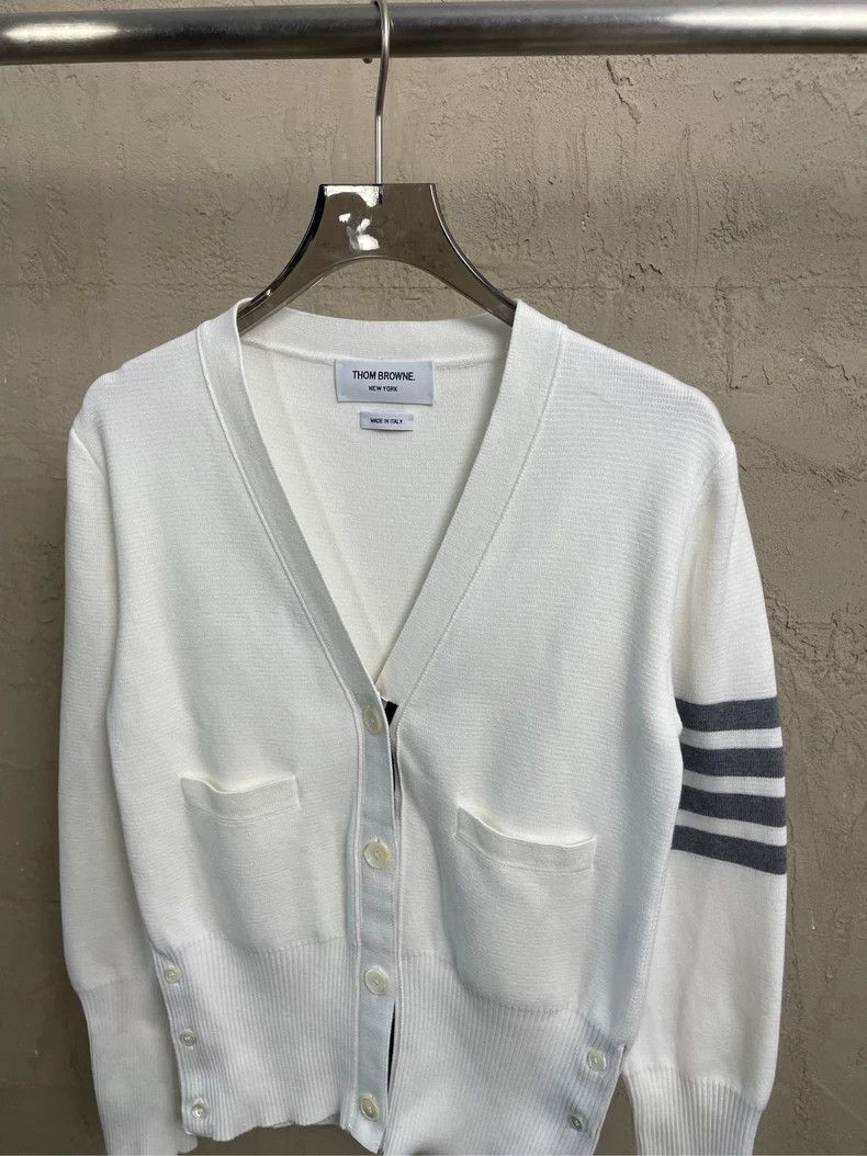 Thom Browne Thom Browne Size 38 White four-stripe knitted cardigan jac Size US XXS / EU 40 - 3 Thumbnail